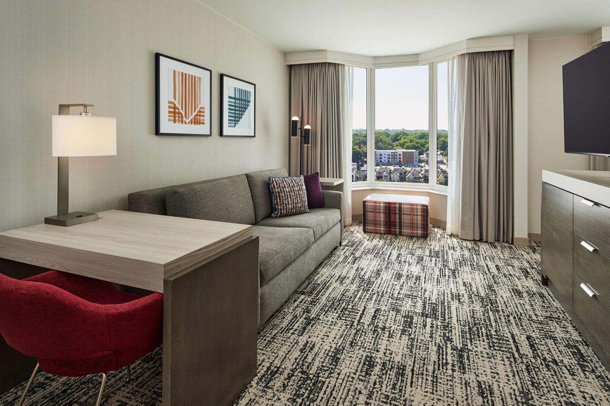 King Studio Suite