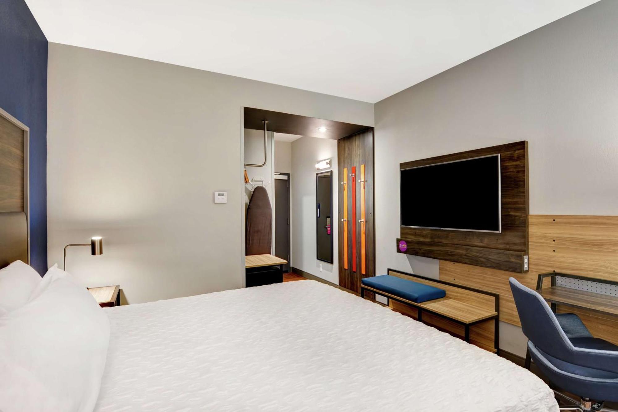 King Room Hearing Access
