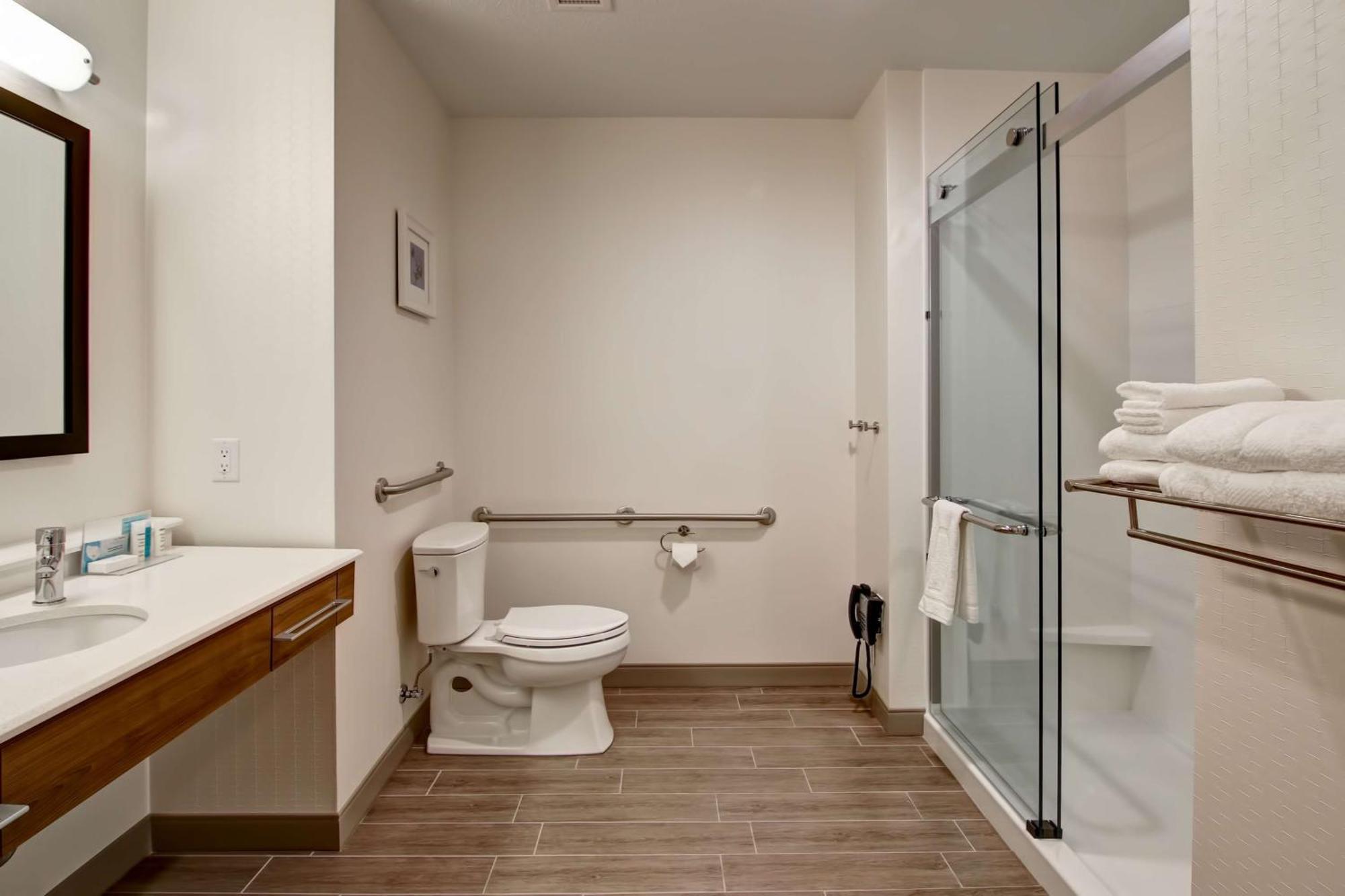 King Room - Disability Access/Hearing Accessible