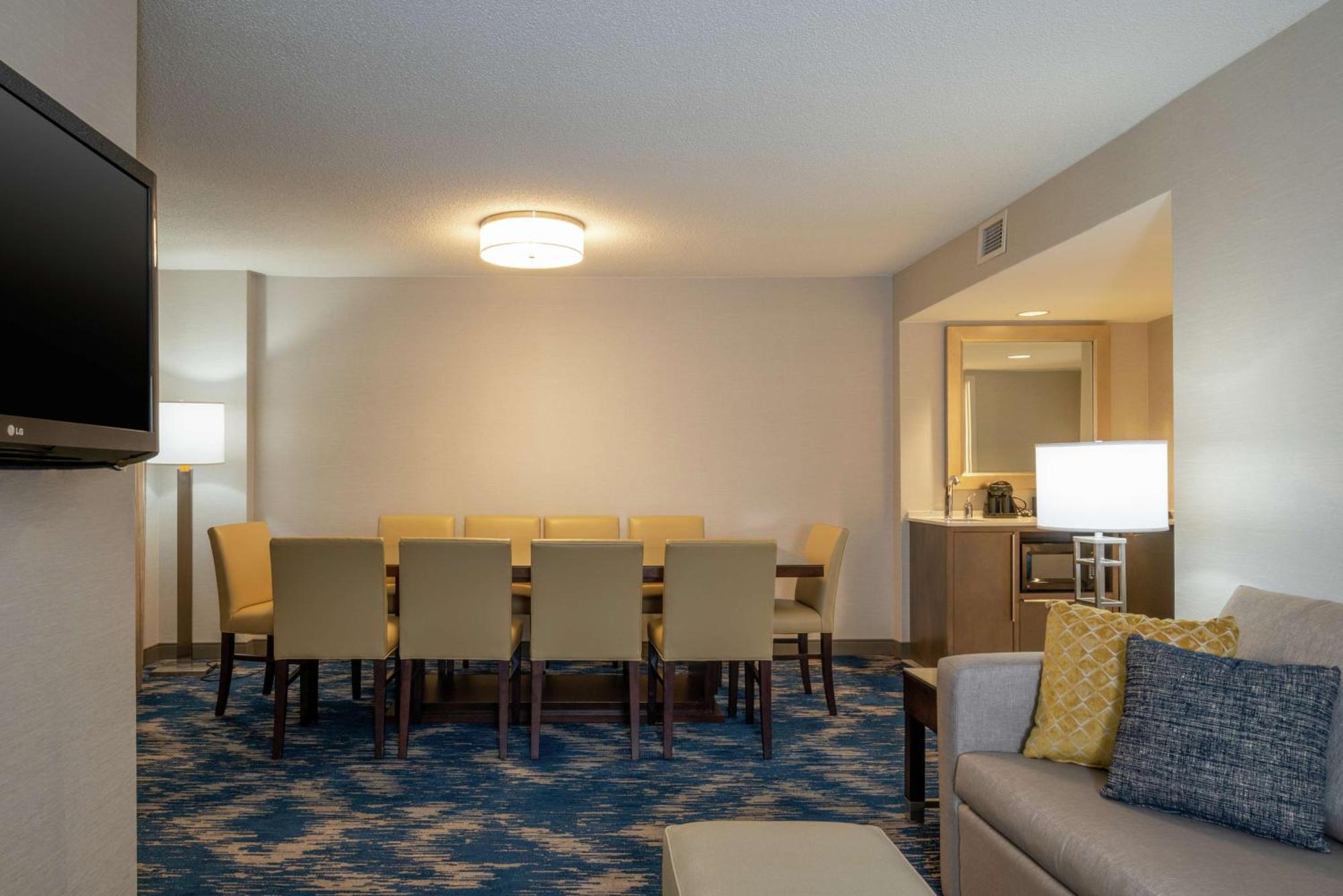 Executive King Suite