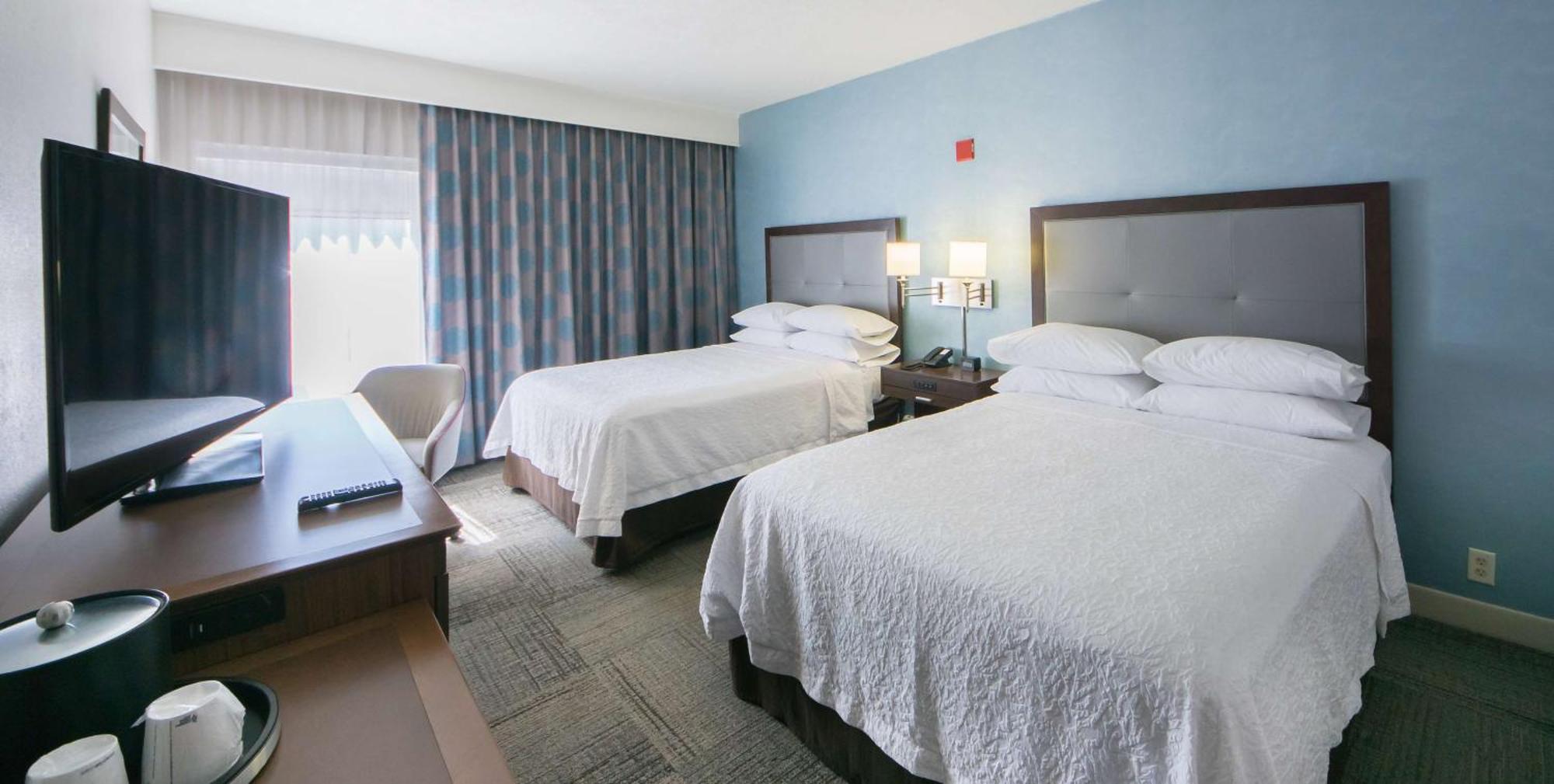 Queen Room Two Queen Beds