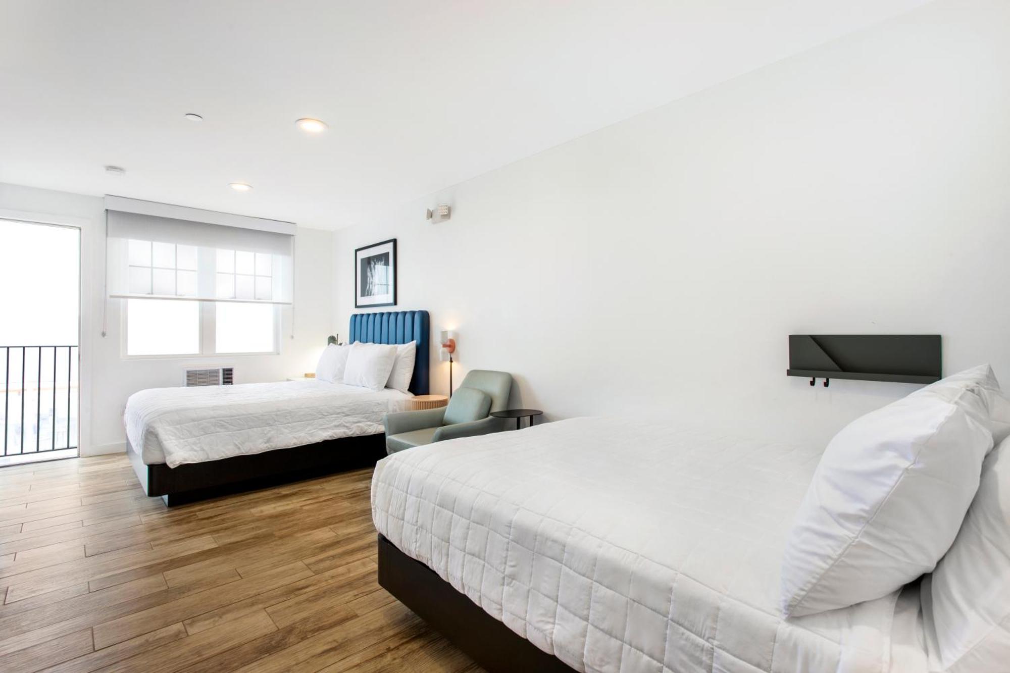 Deluxe Queen Room with Two Queen Beds
