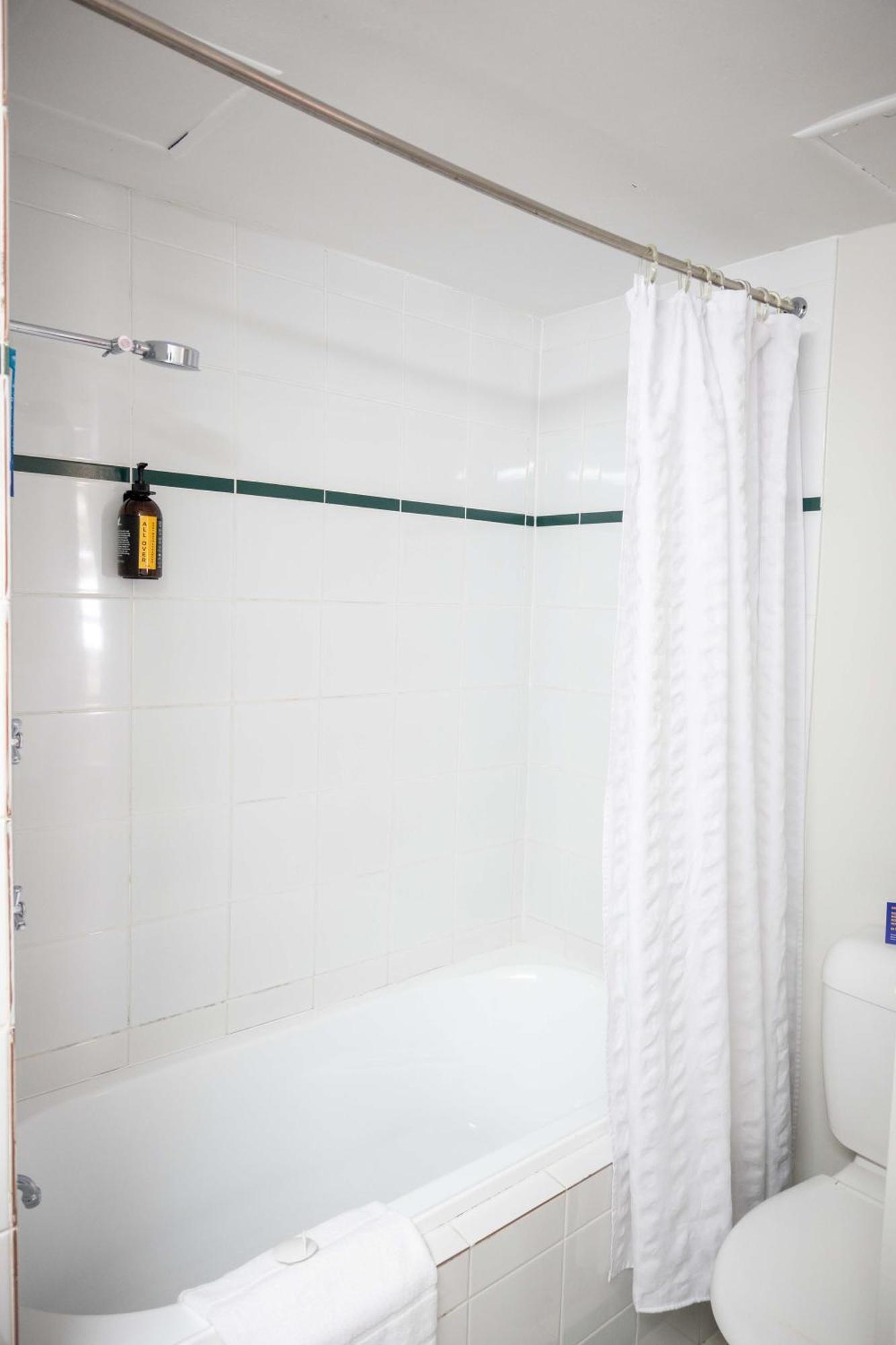 Quarto Familiar Standard