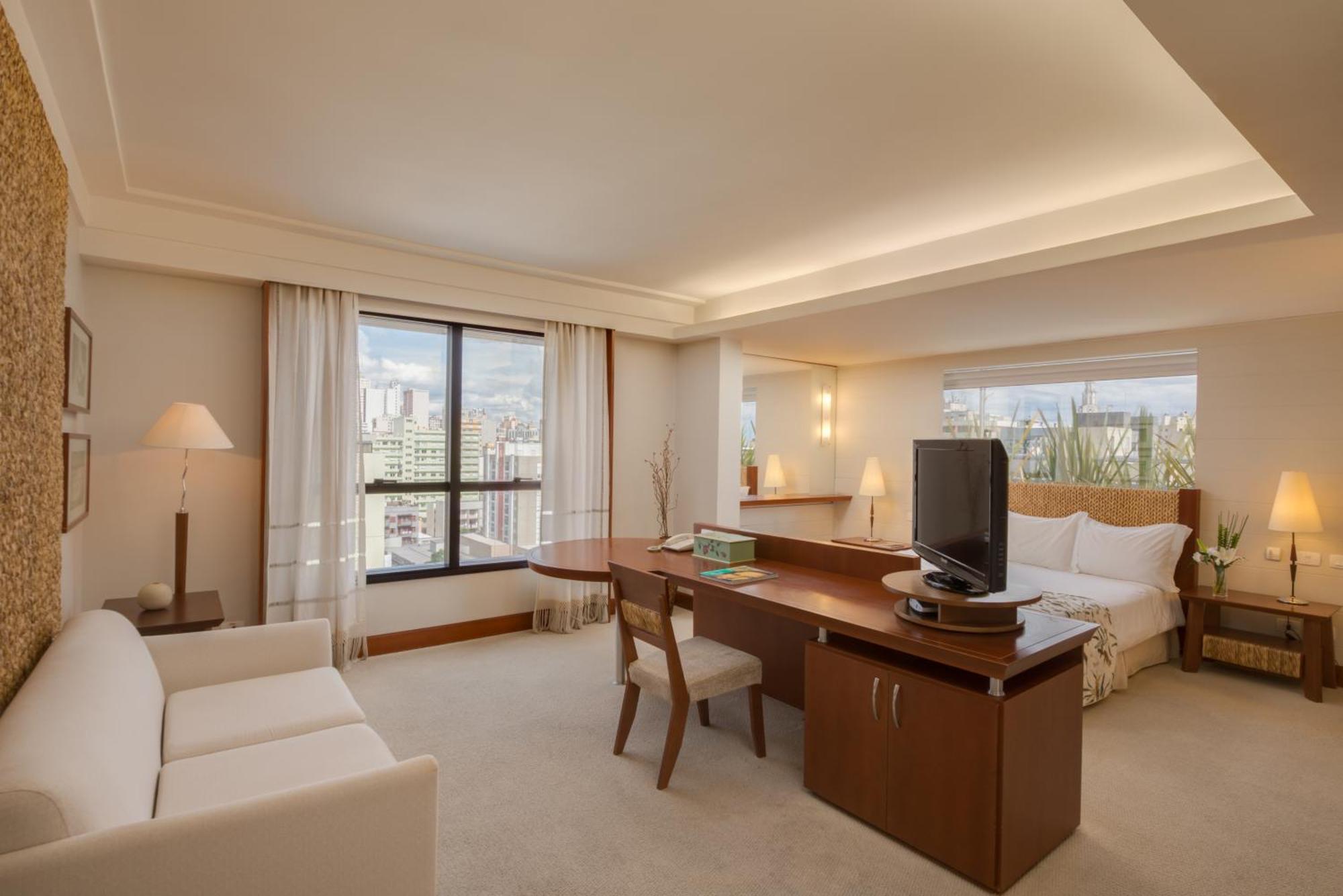 King Suite Spa Bath