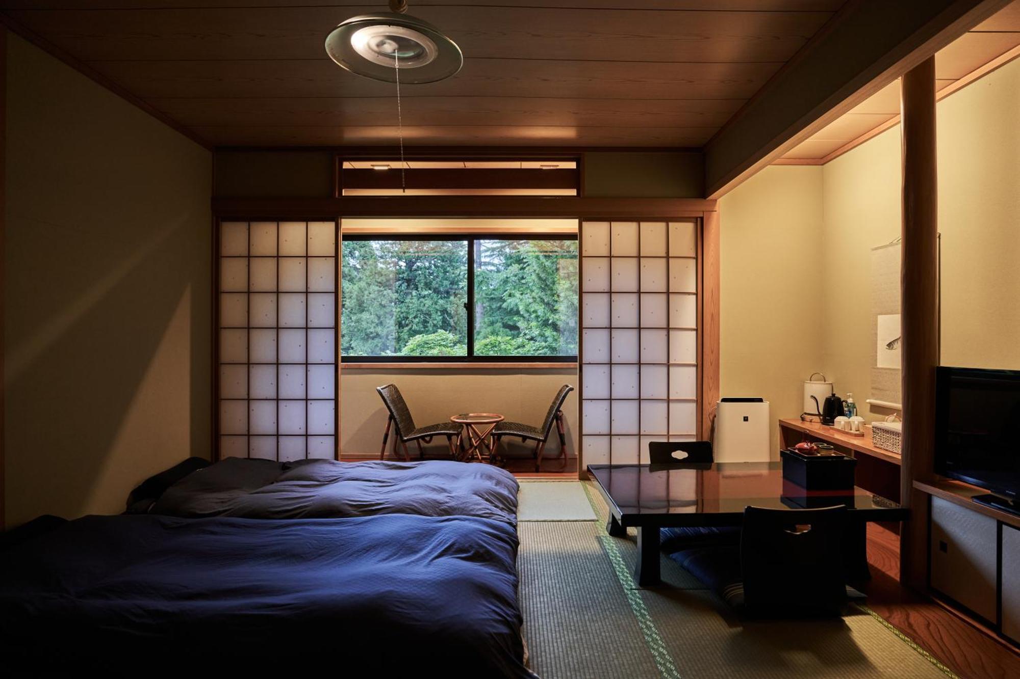 Japanese-Style Room