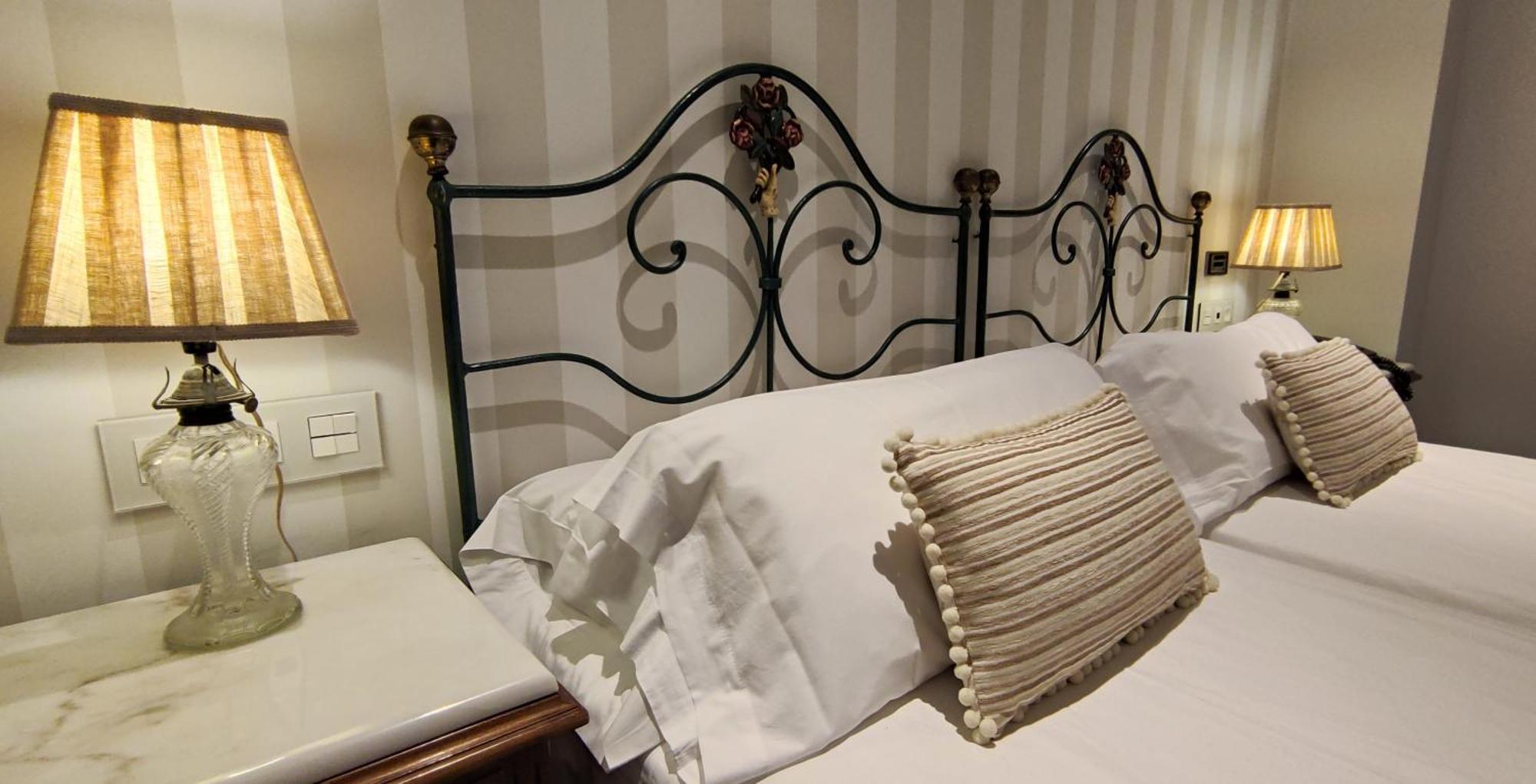 Quarto Duplo