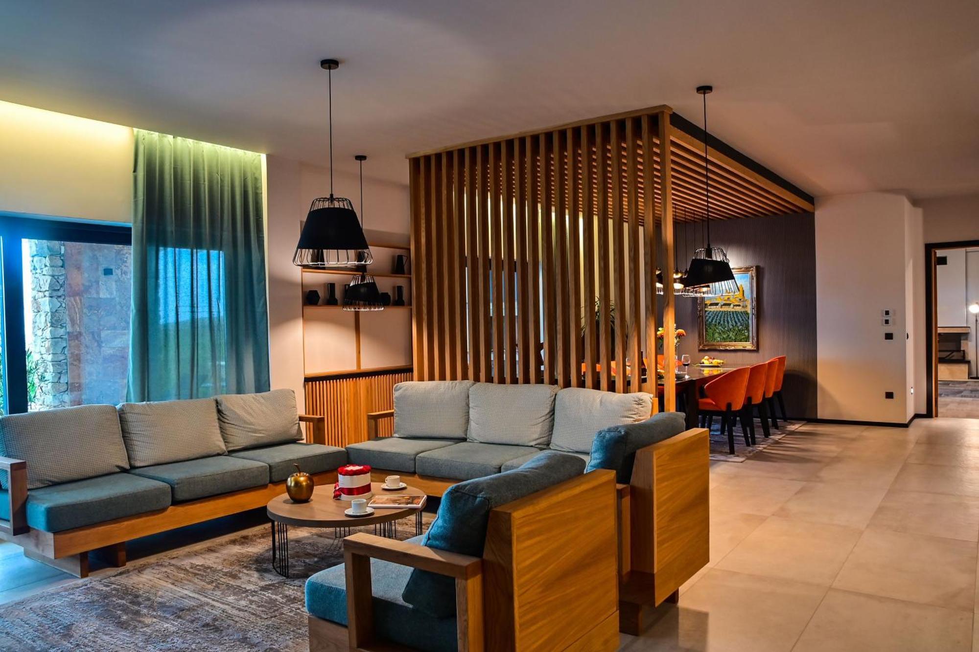 Deluxe Villa
