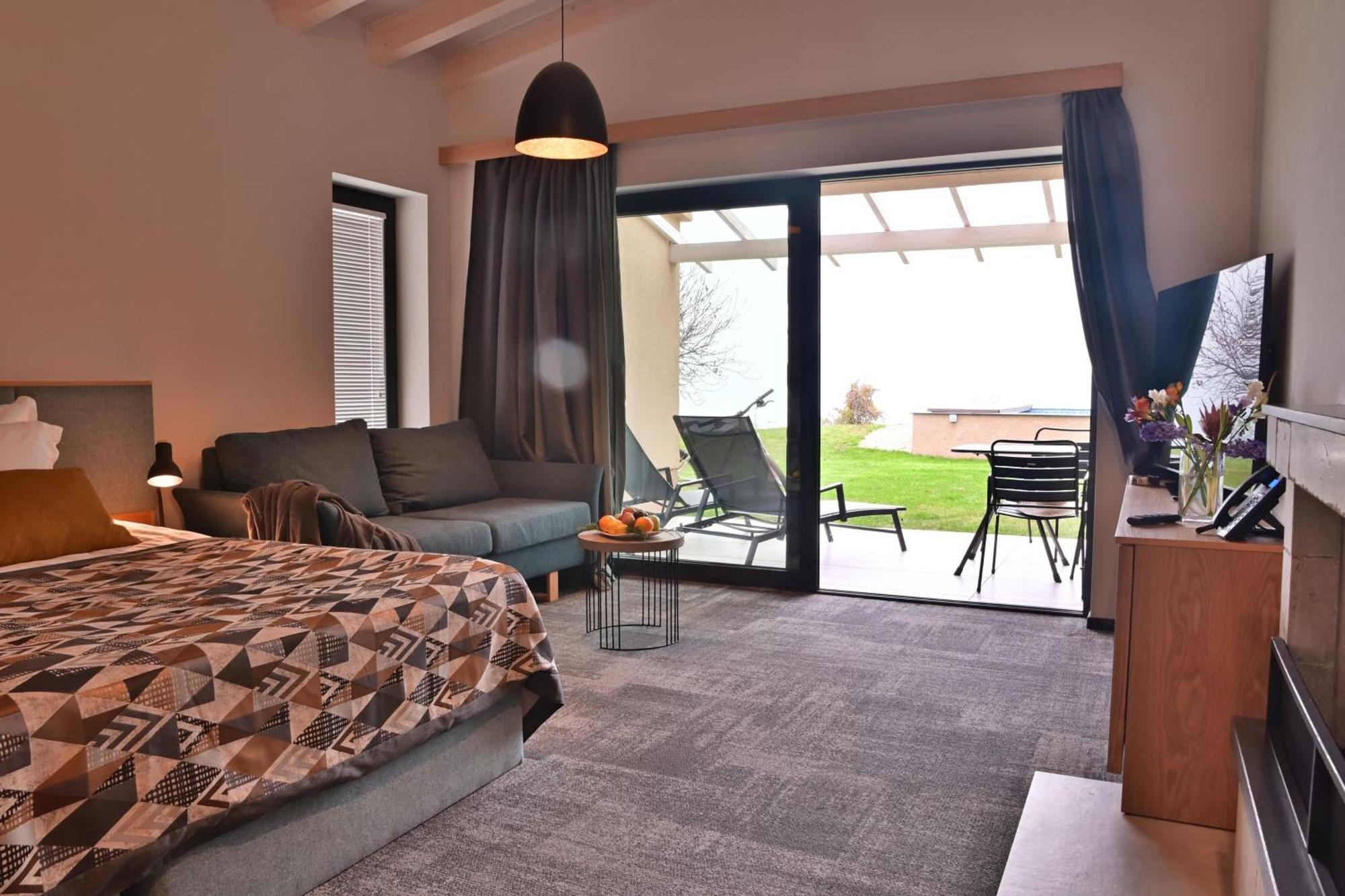 Deluxe Villa