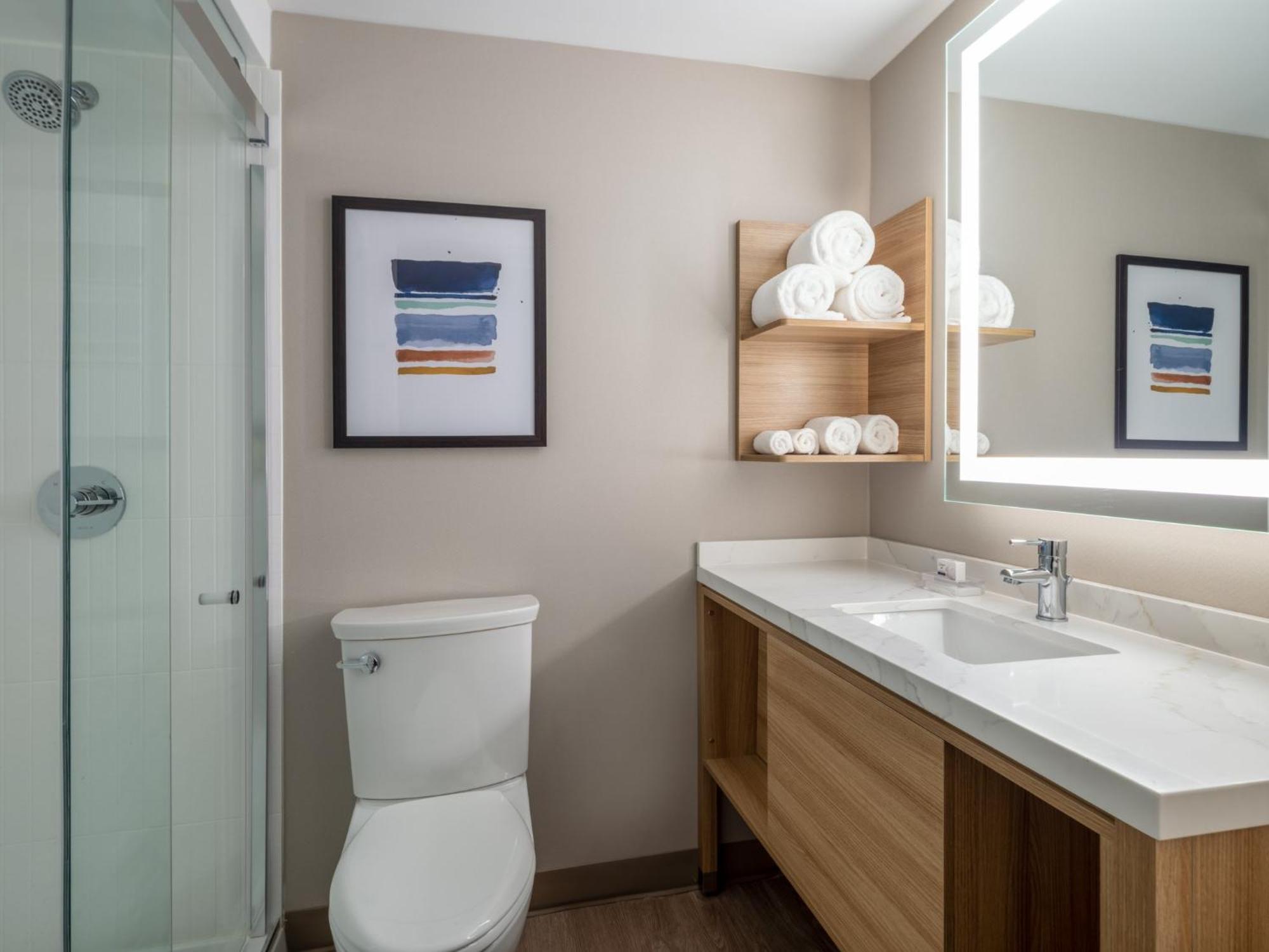 Standard Suite