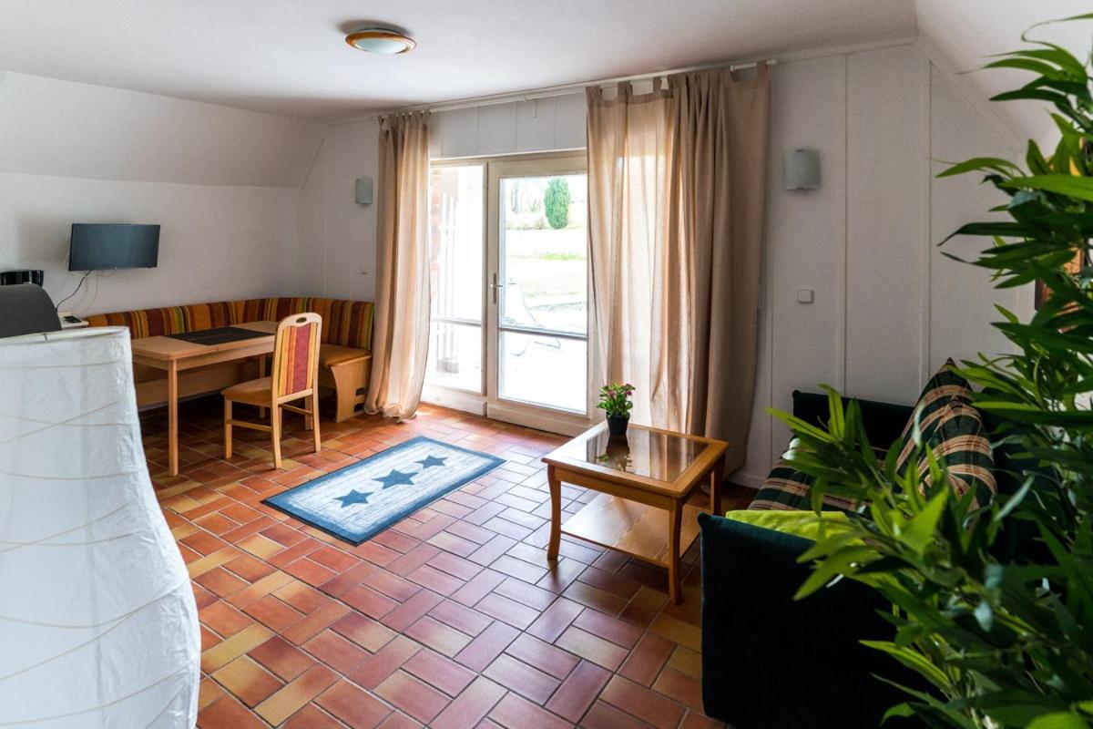 Bungalow mit Terrasse