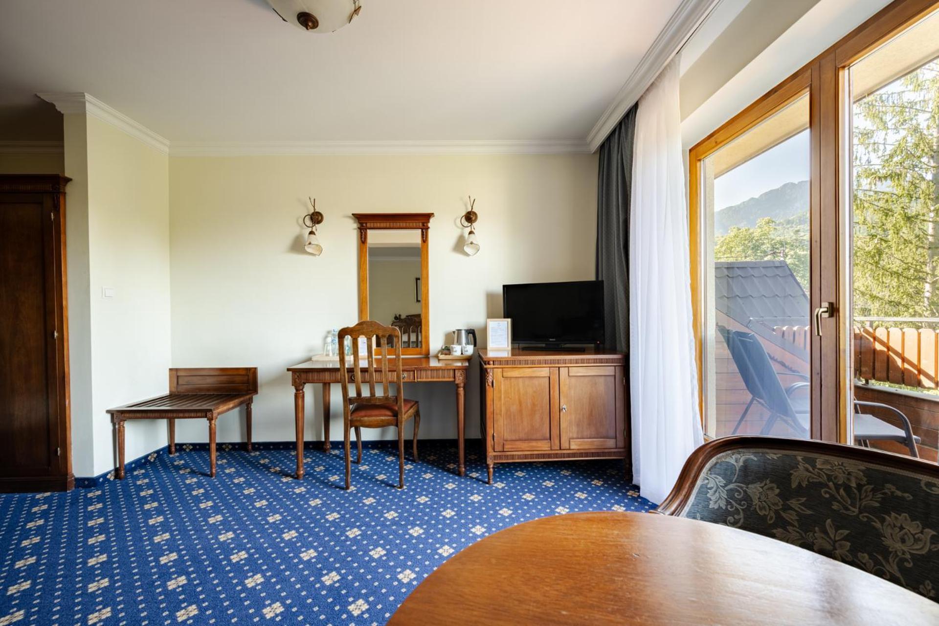 Premium  Room