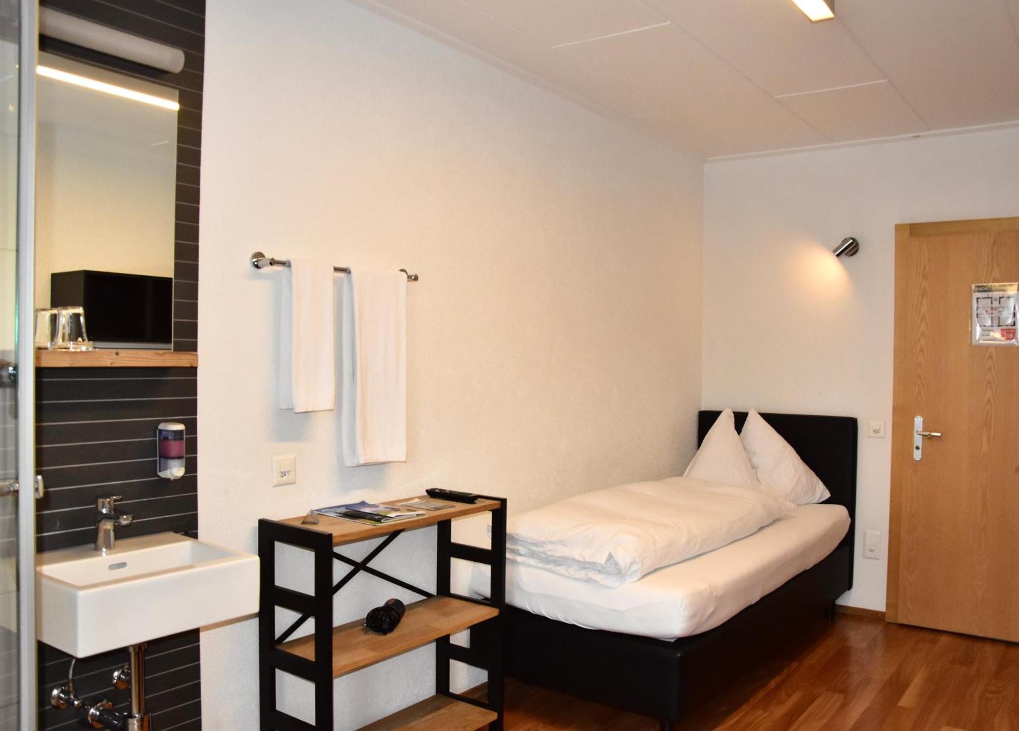 Single Room with Shower