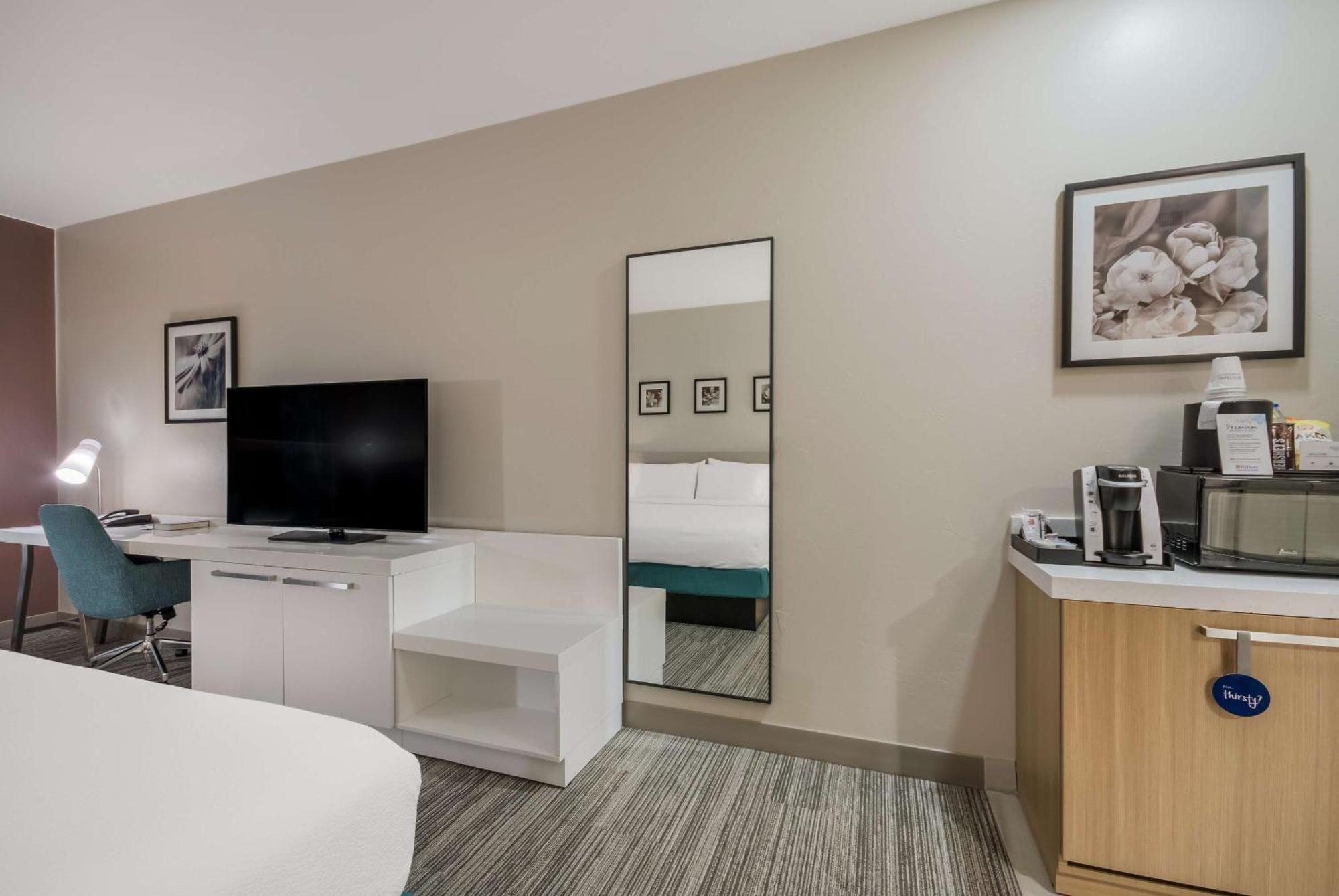 Premium King Room,1563308623:JPEG