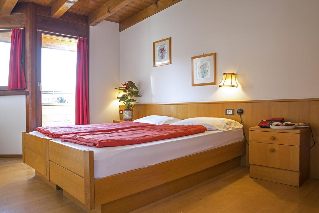 Double Room,1588124816:JPEG