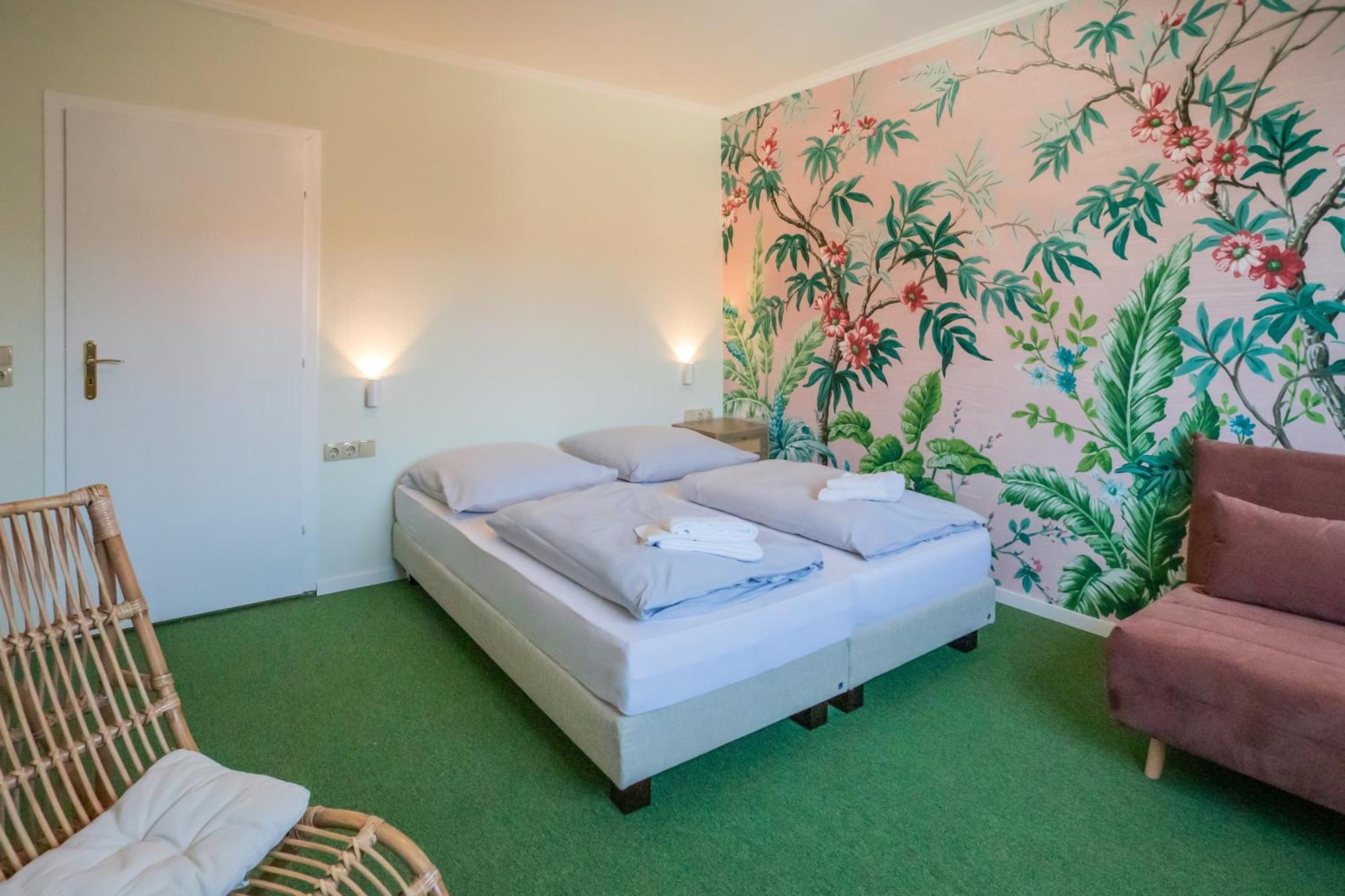 Large Double Room