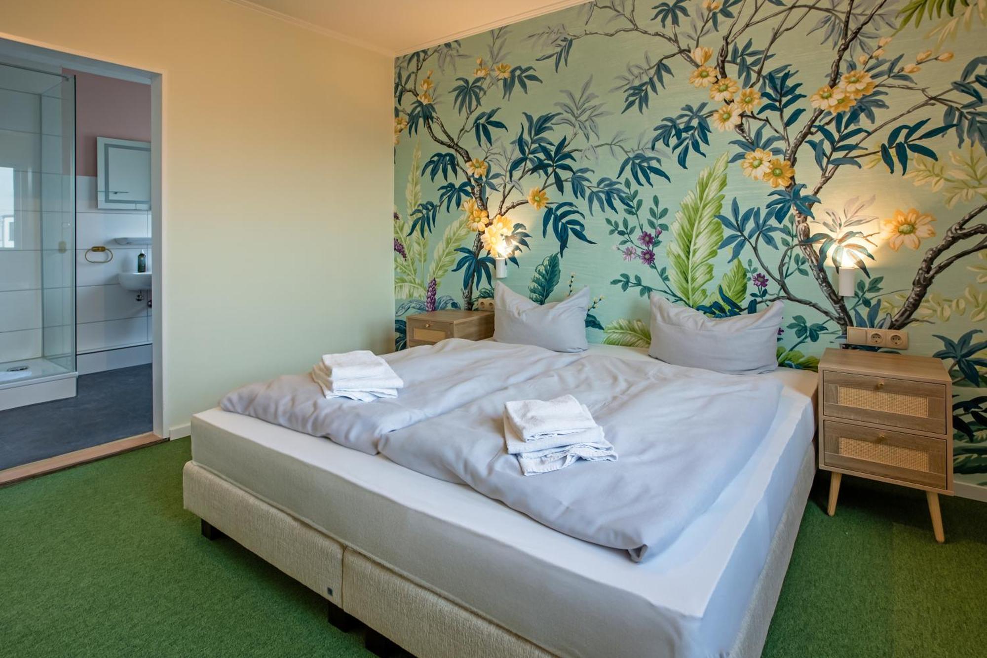 Large Double Room