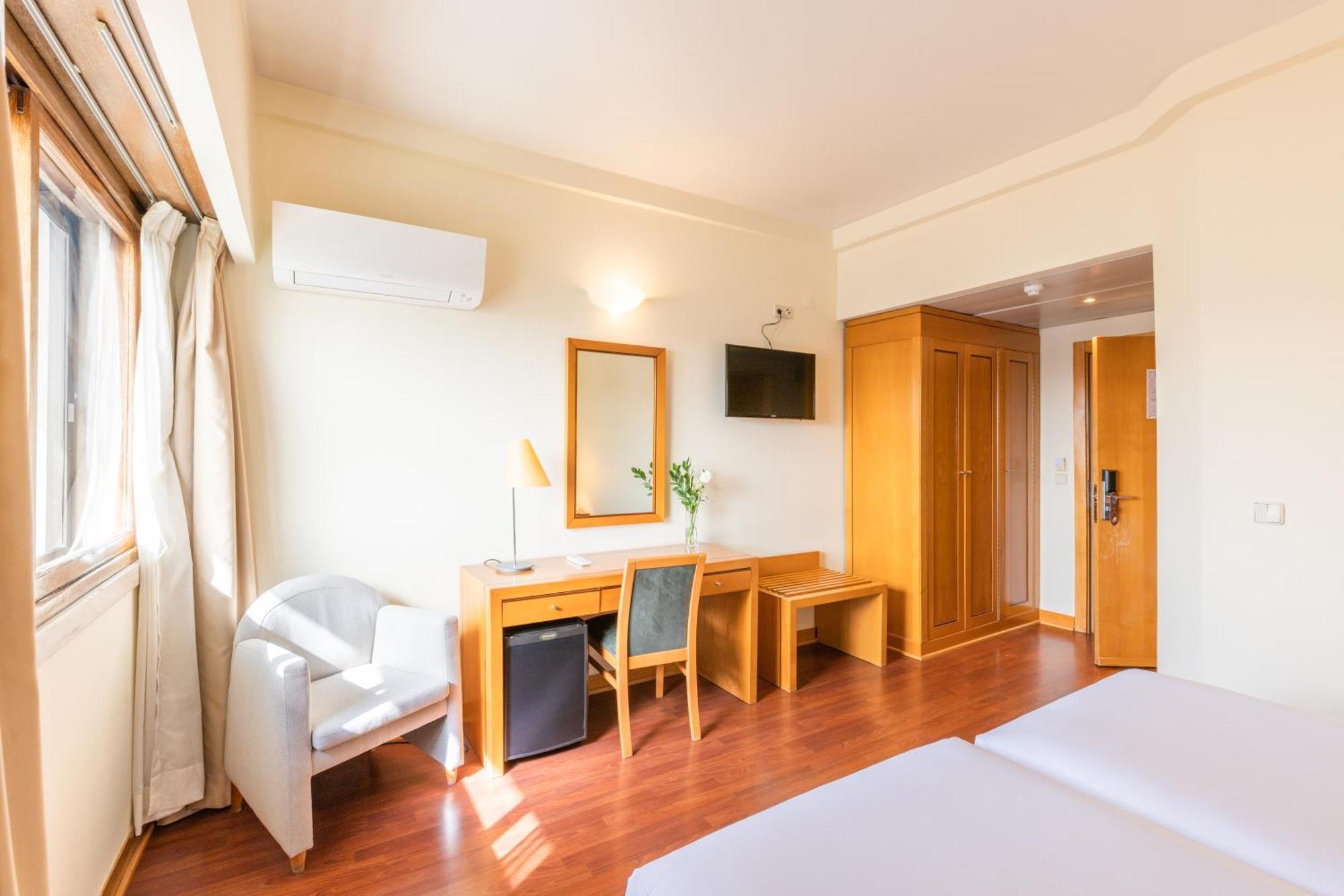 Standard Double or Twin Room,1566912288:JPEG