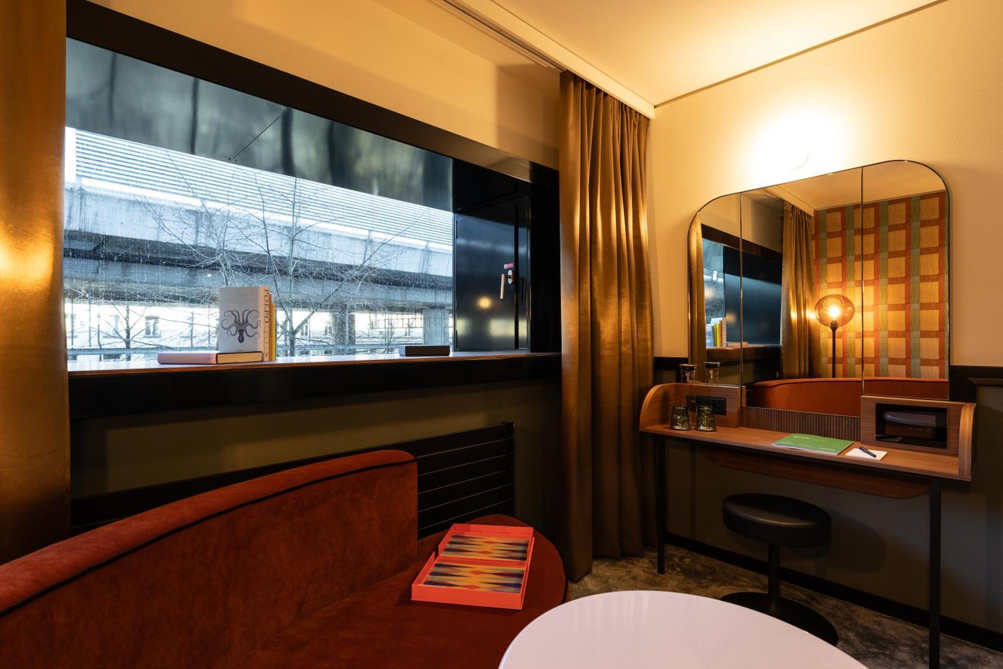 Suite Superior Signature