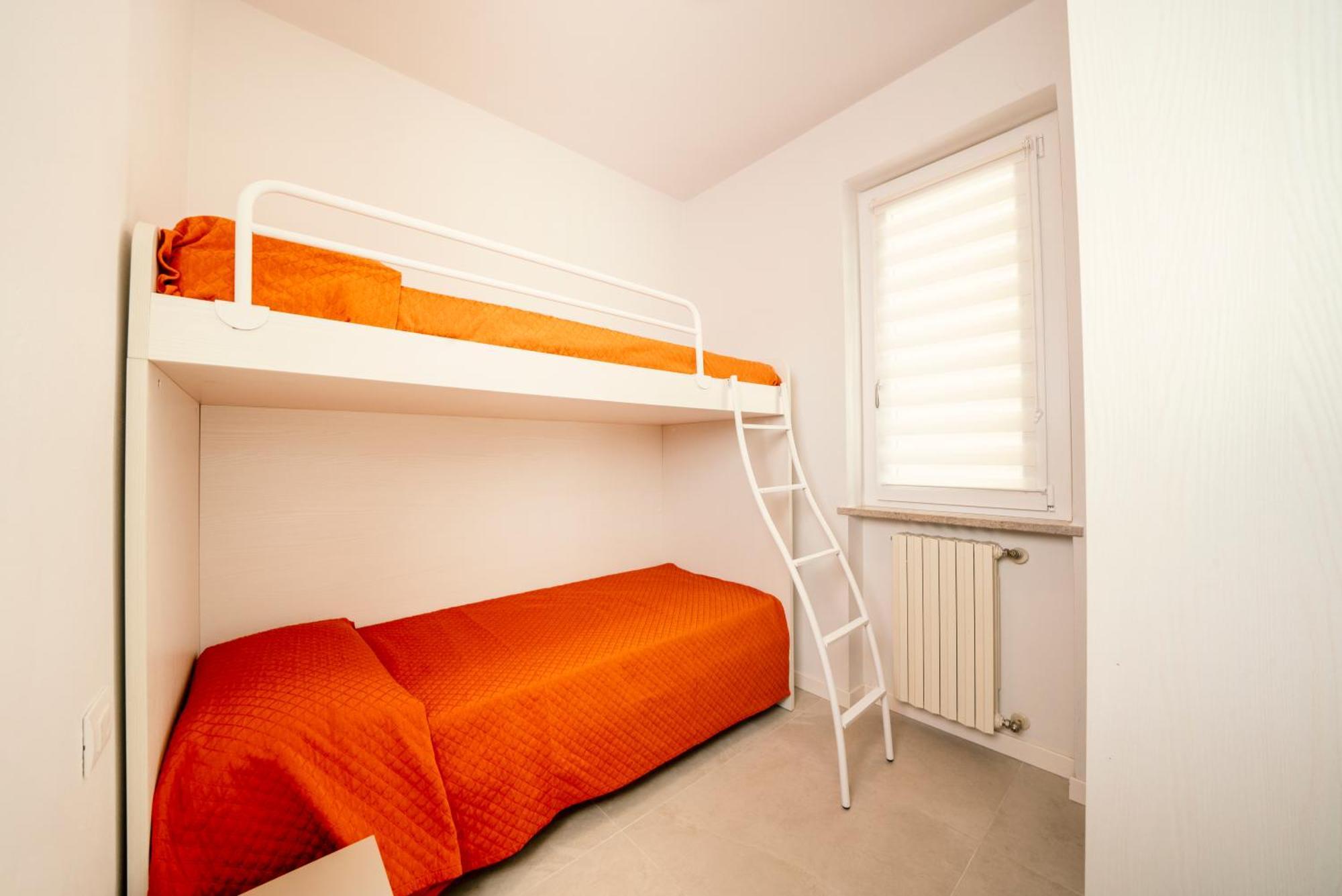 Two-Bedroom Apartment,7617726:JPEG