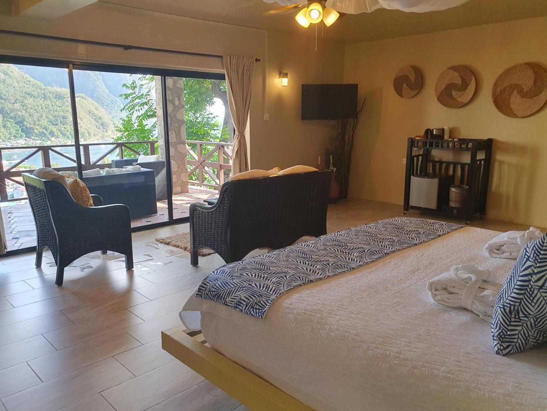 King Suite with Spa Bath