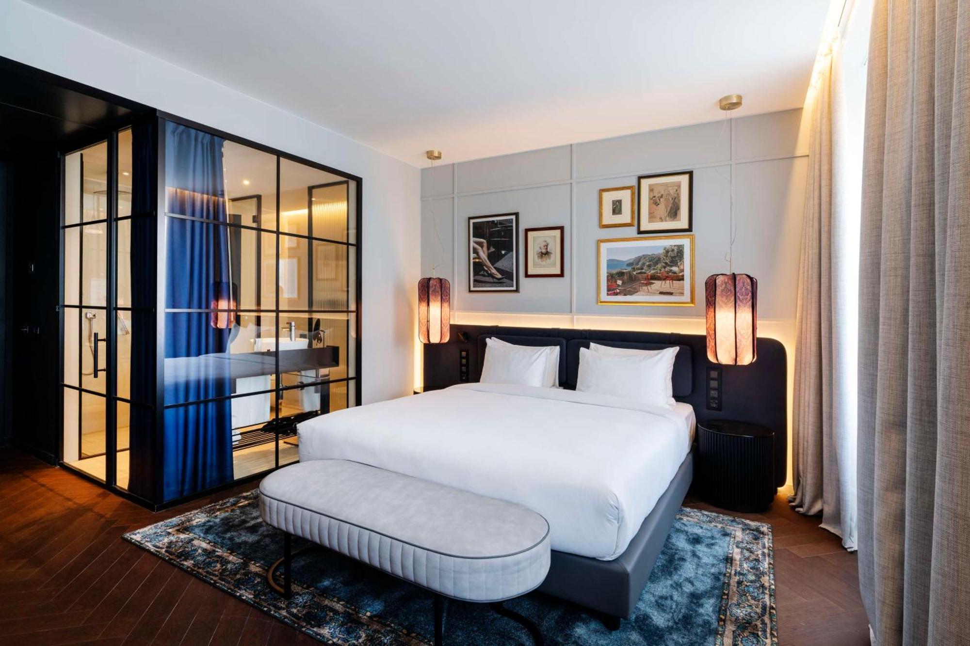 Junior Suite,1569588272:JPEG