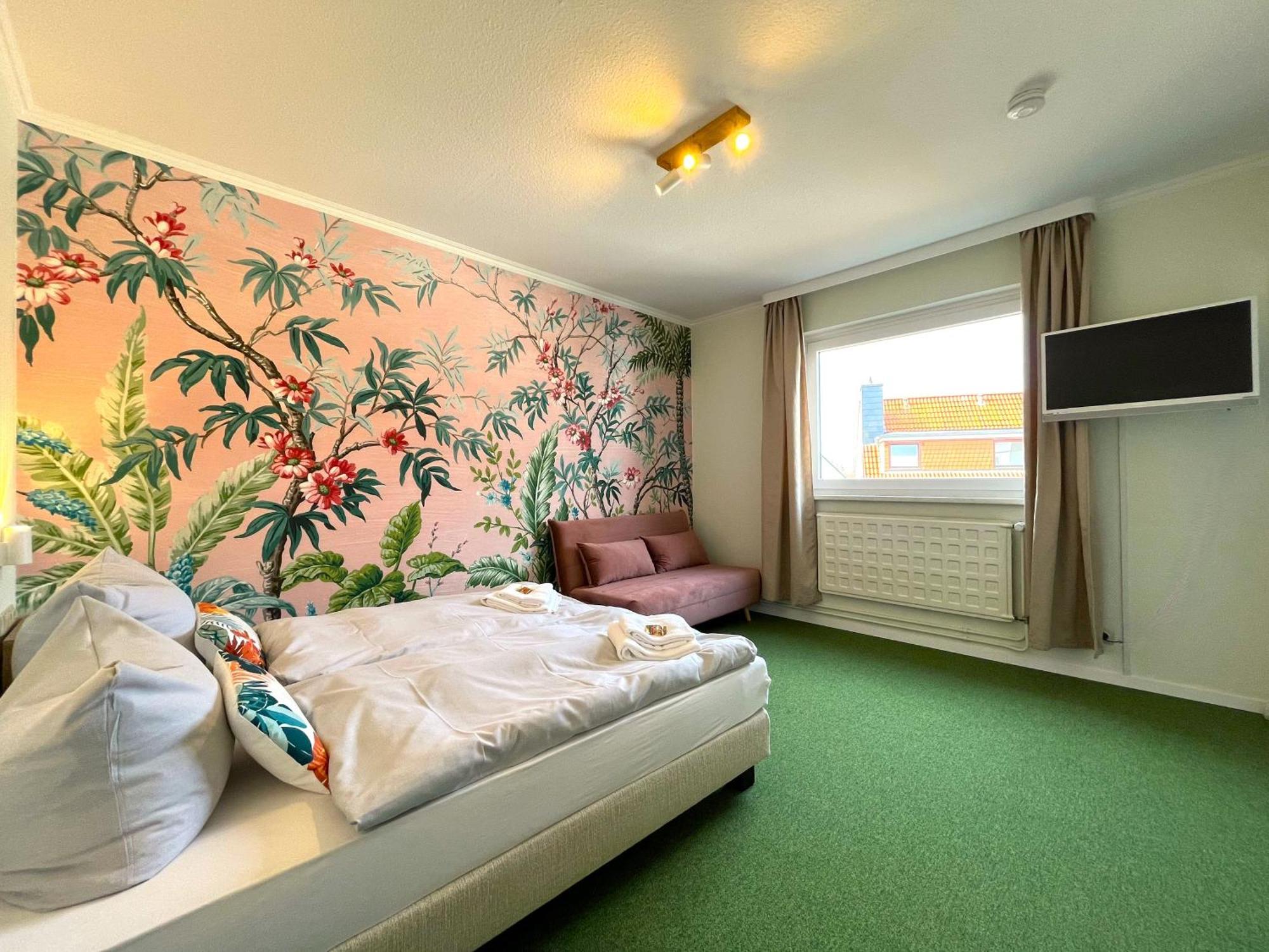 Large Double Room