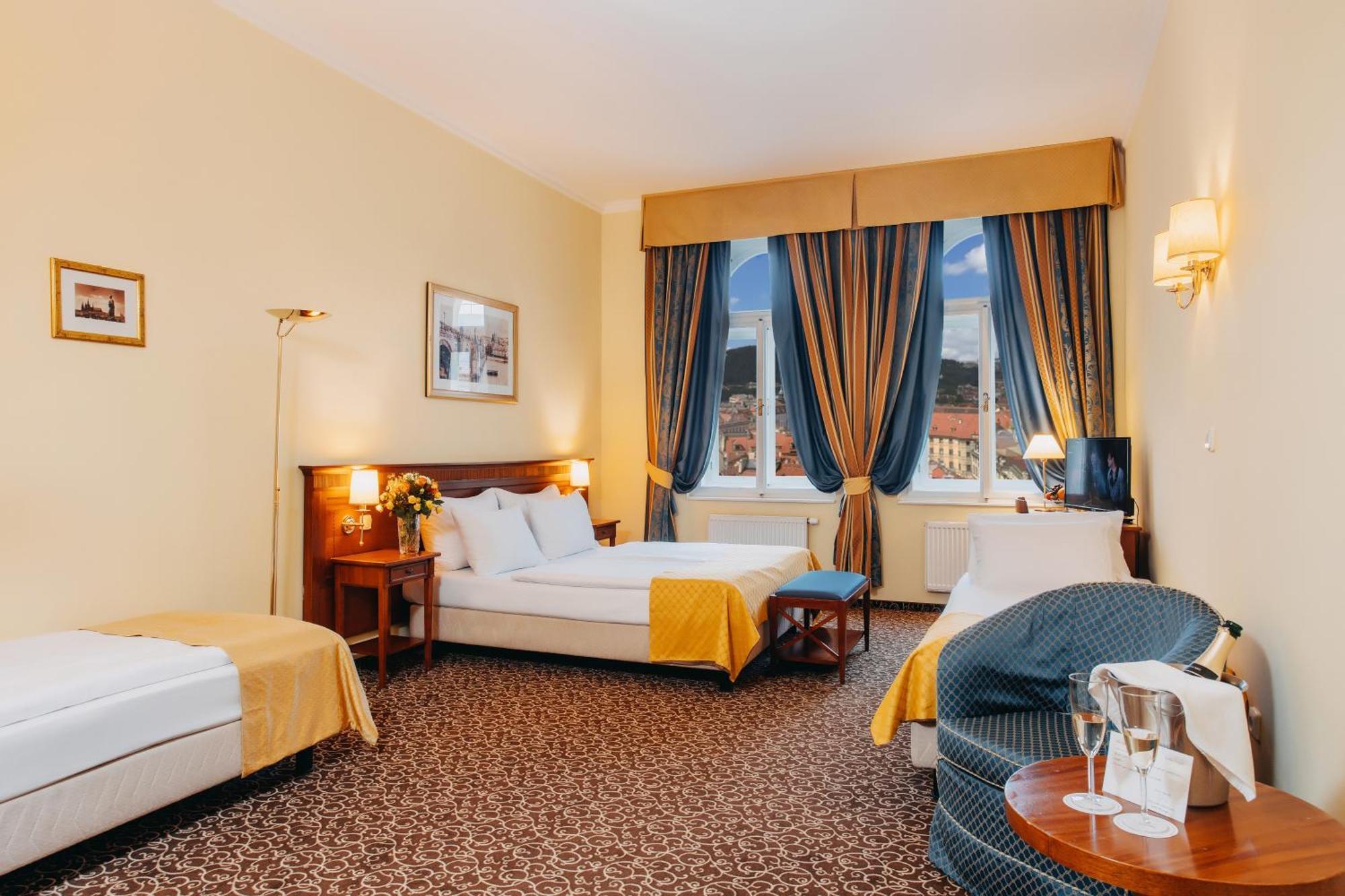 Chambre Familiale (6 Adultes)