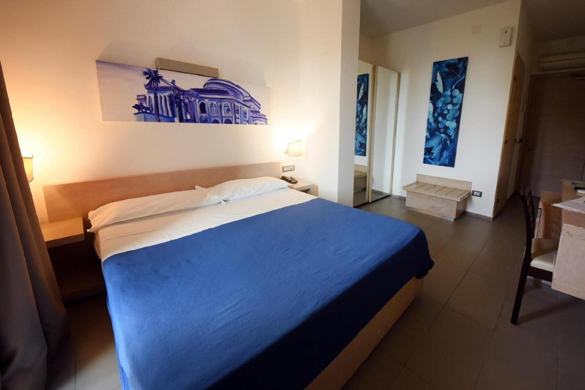 Chambre Double Deluxe (1 Adulte)