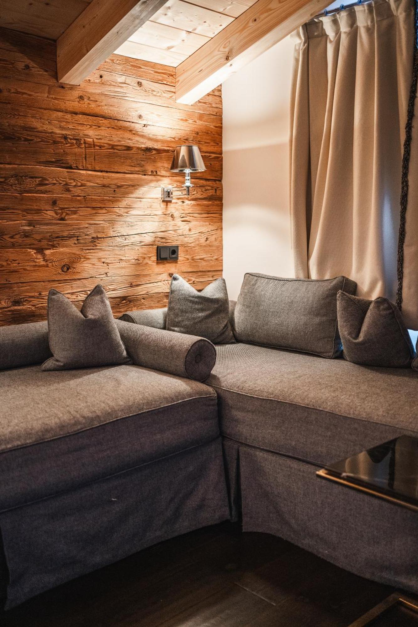 Kaiser Suite