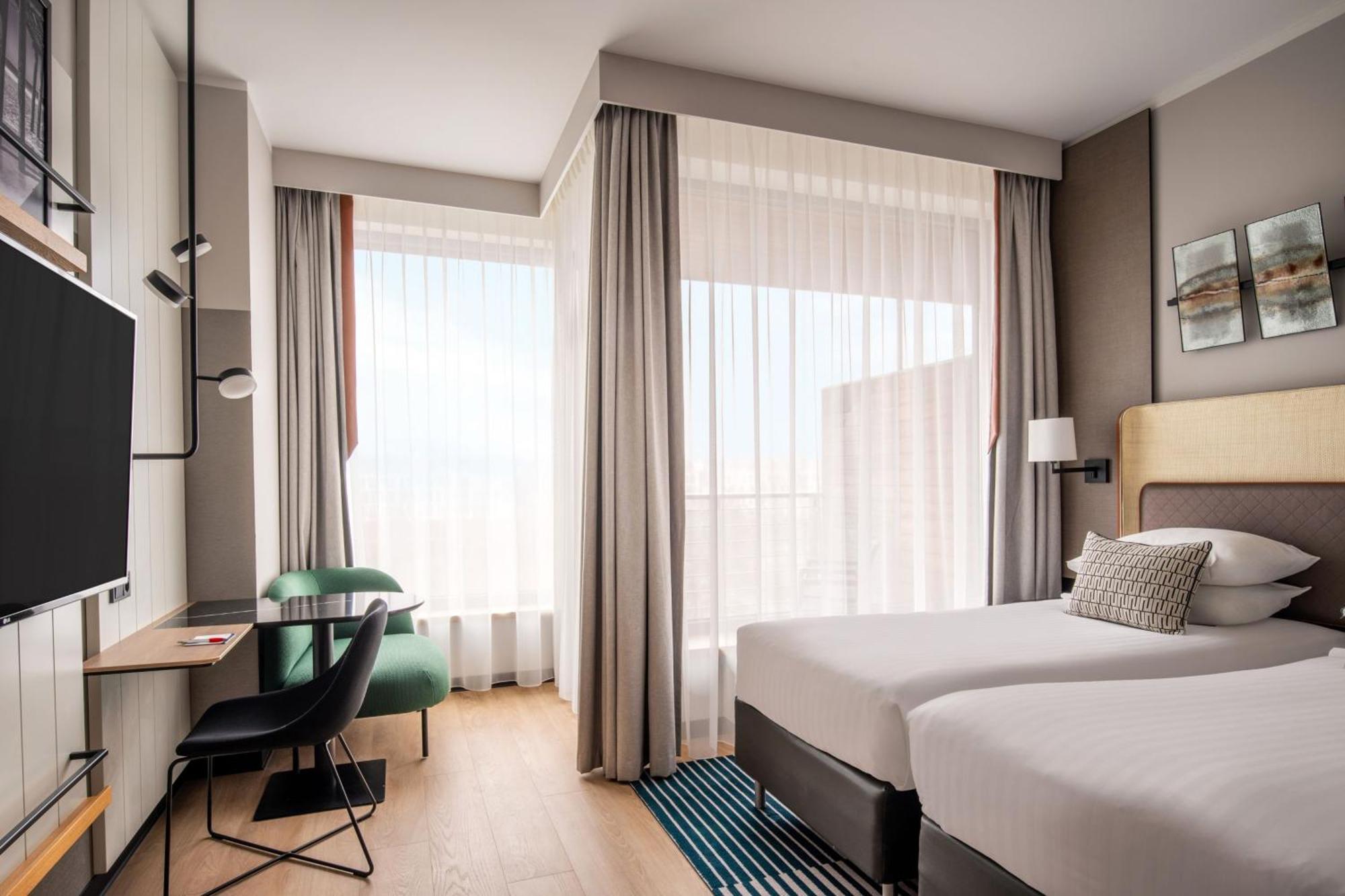 Standard Twin Room Balcony