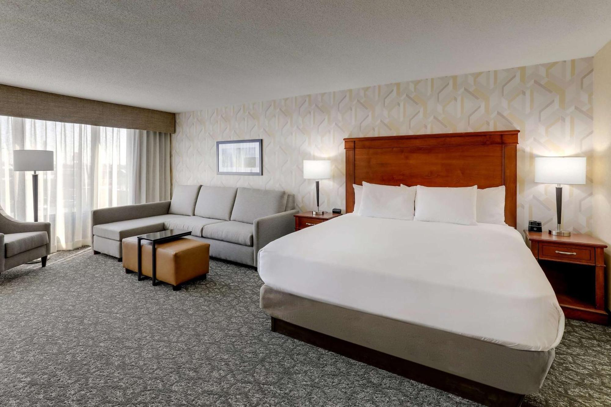 Superior King Room with Sofa Bed
