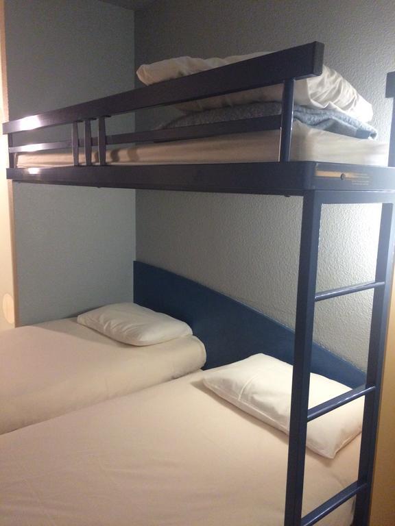 Chambre Triple avec 3 Lits Simples
