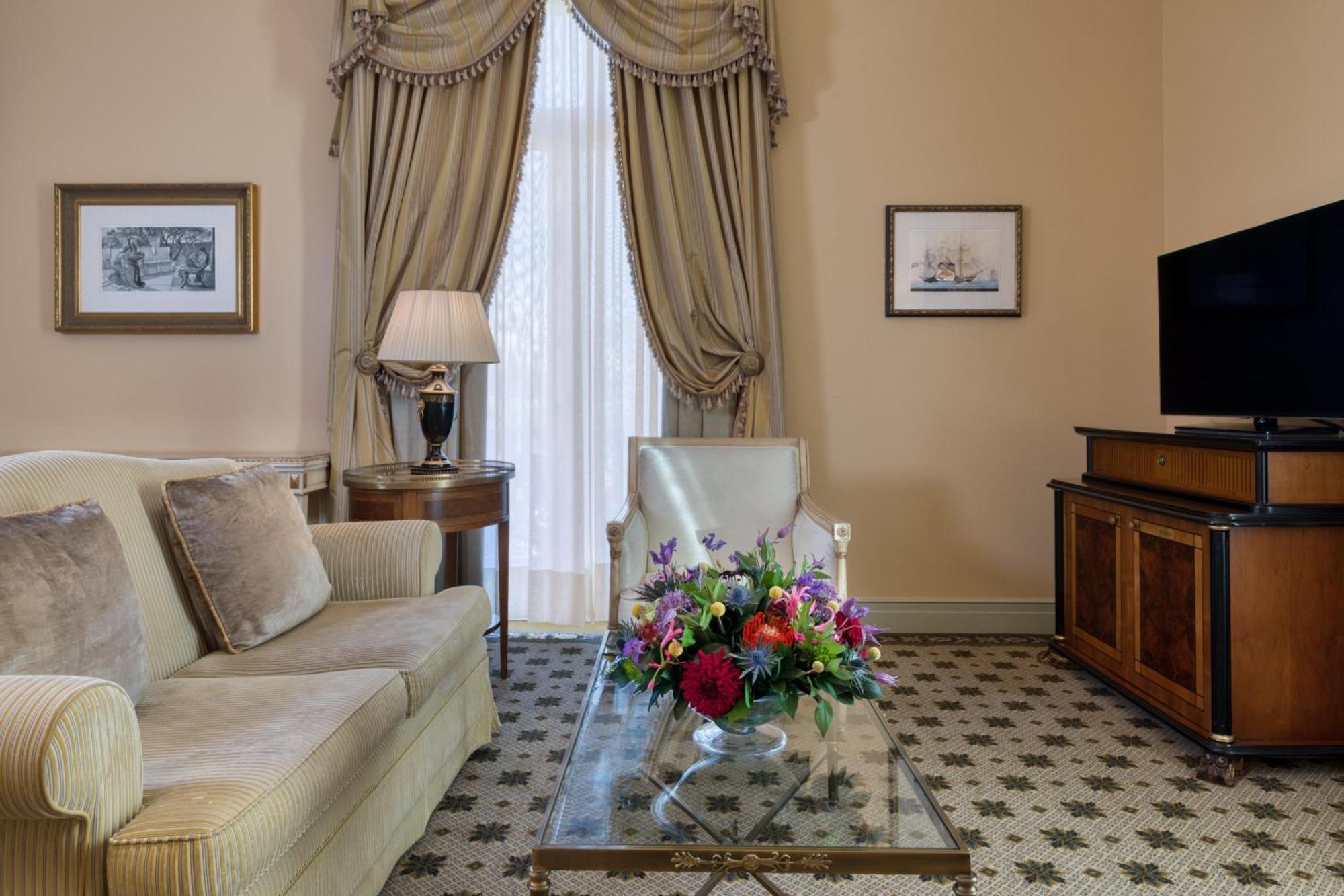 Suite Grande Deluxe com 2 Quartos e Vista Cidade