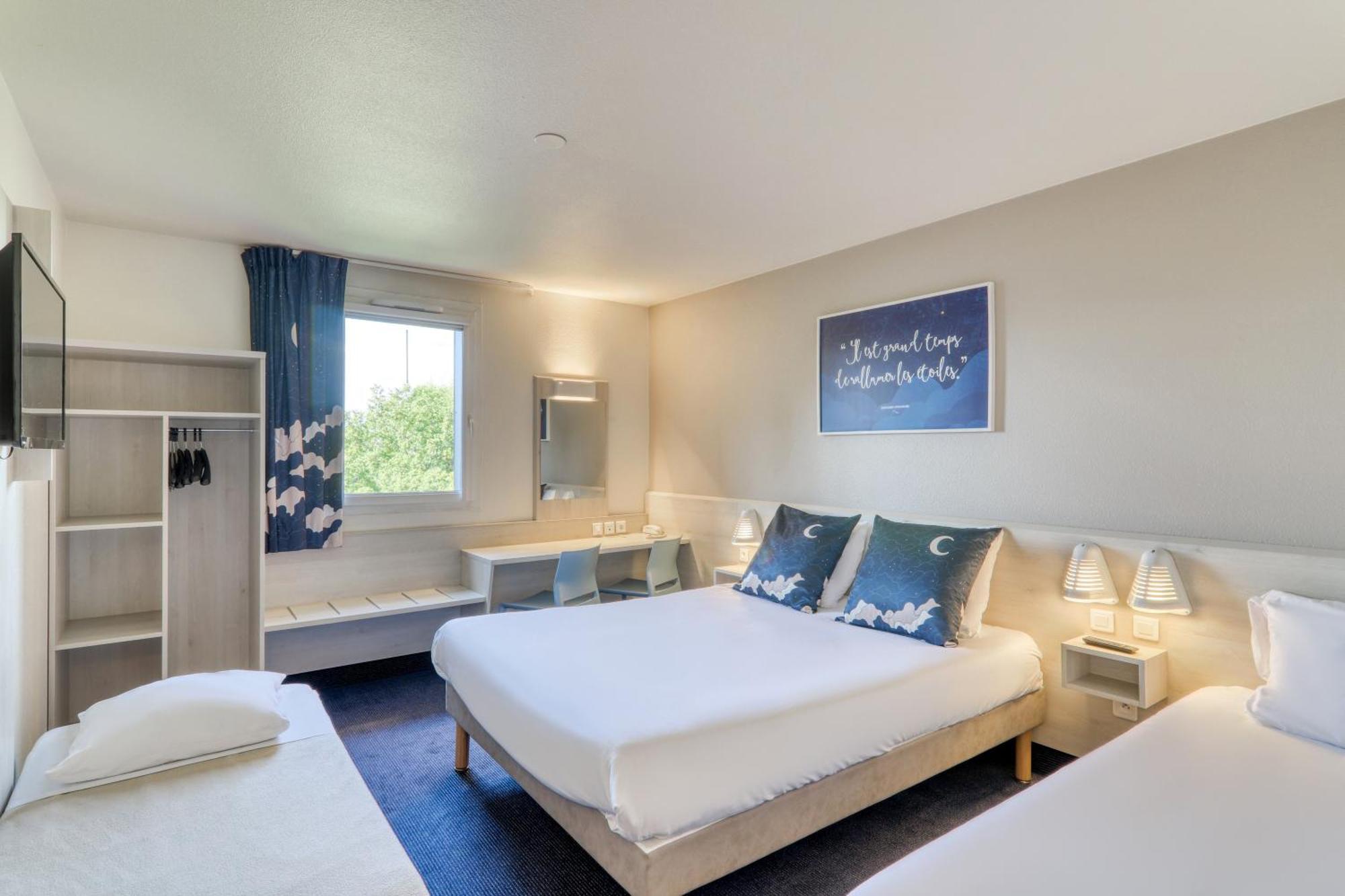 Quadruple Room 1 double bed 1 single bed bed 70 or 160cm,1742633589:JPEG