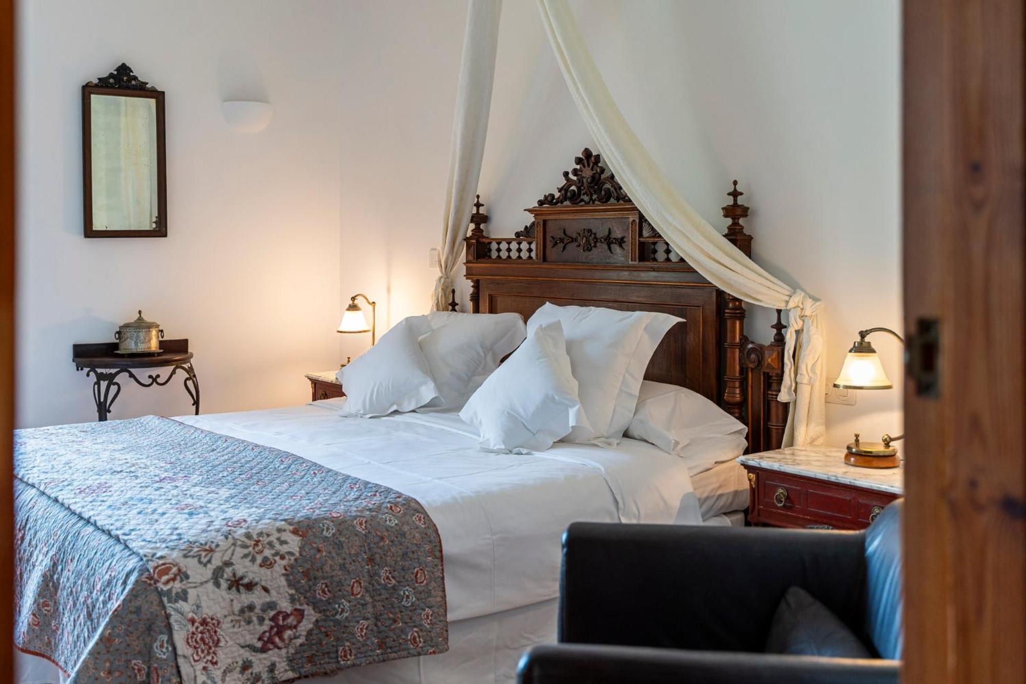 Superior Double Room Mountain View