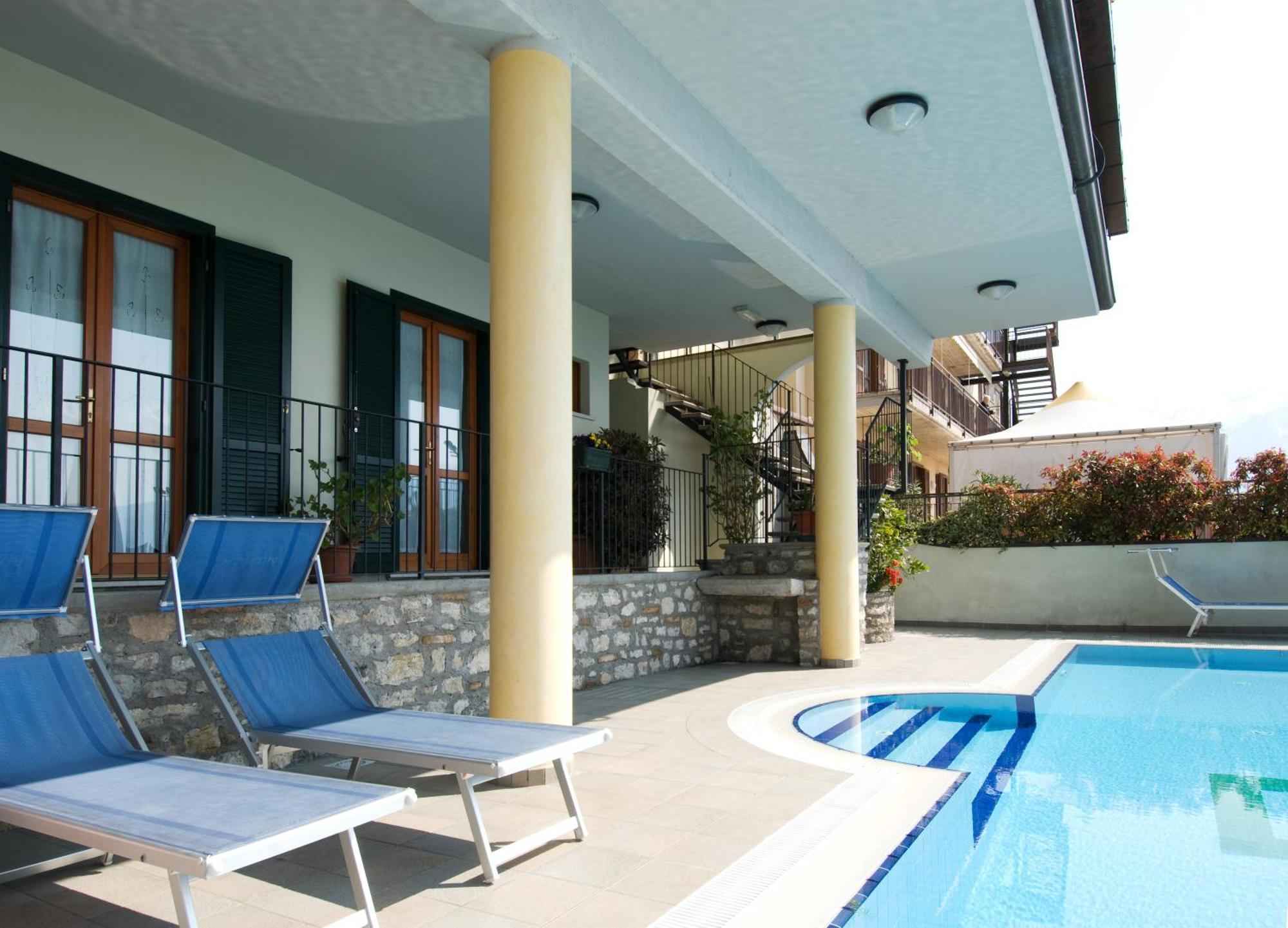 Double or Twin Room Terrace