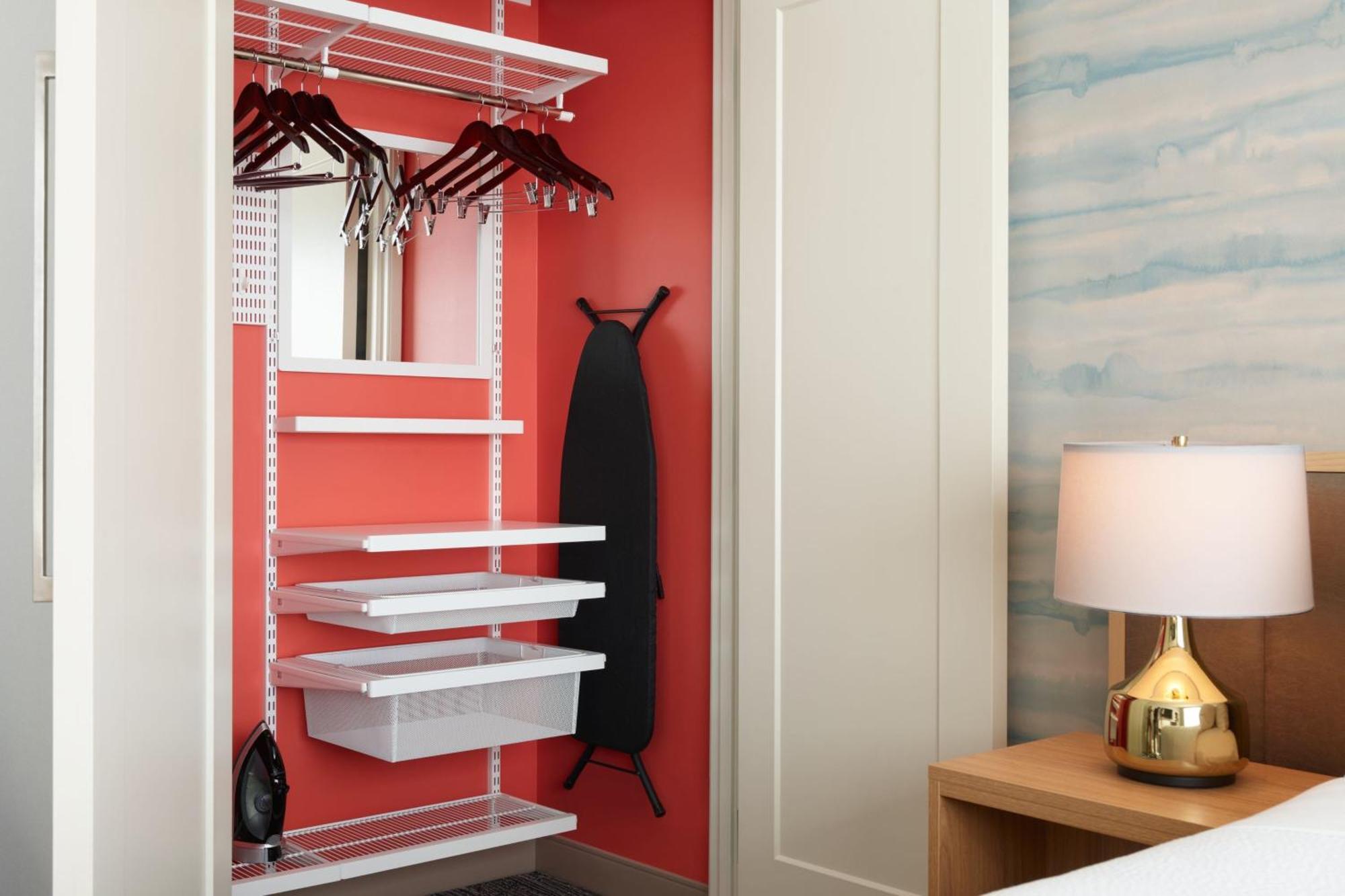 One-Bedroom King Suite with Roll-In Shower - Mobility and Hearing Accessible