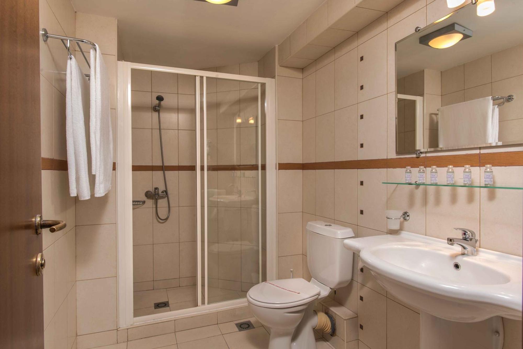 Economy Double or Twin Room