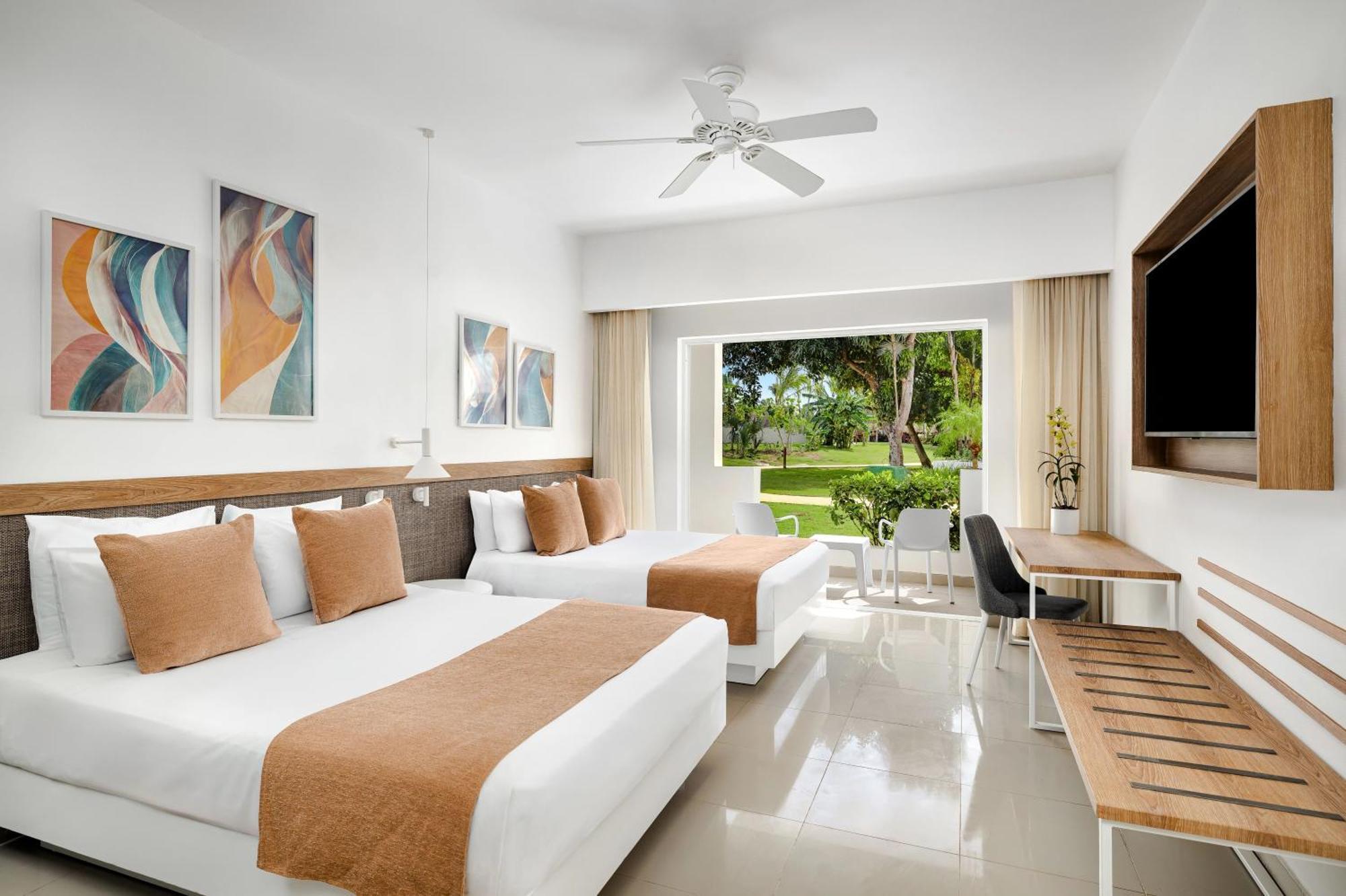 Quarto Duplo Deluxe com Vista Tropical