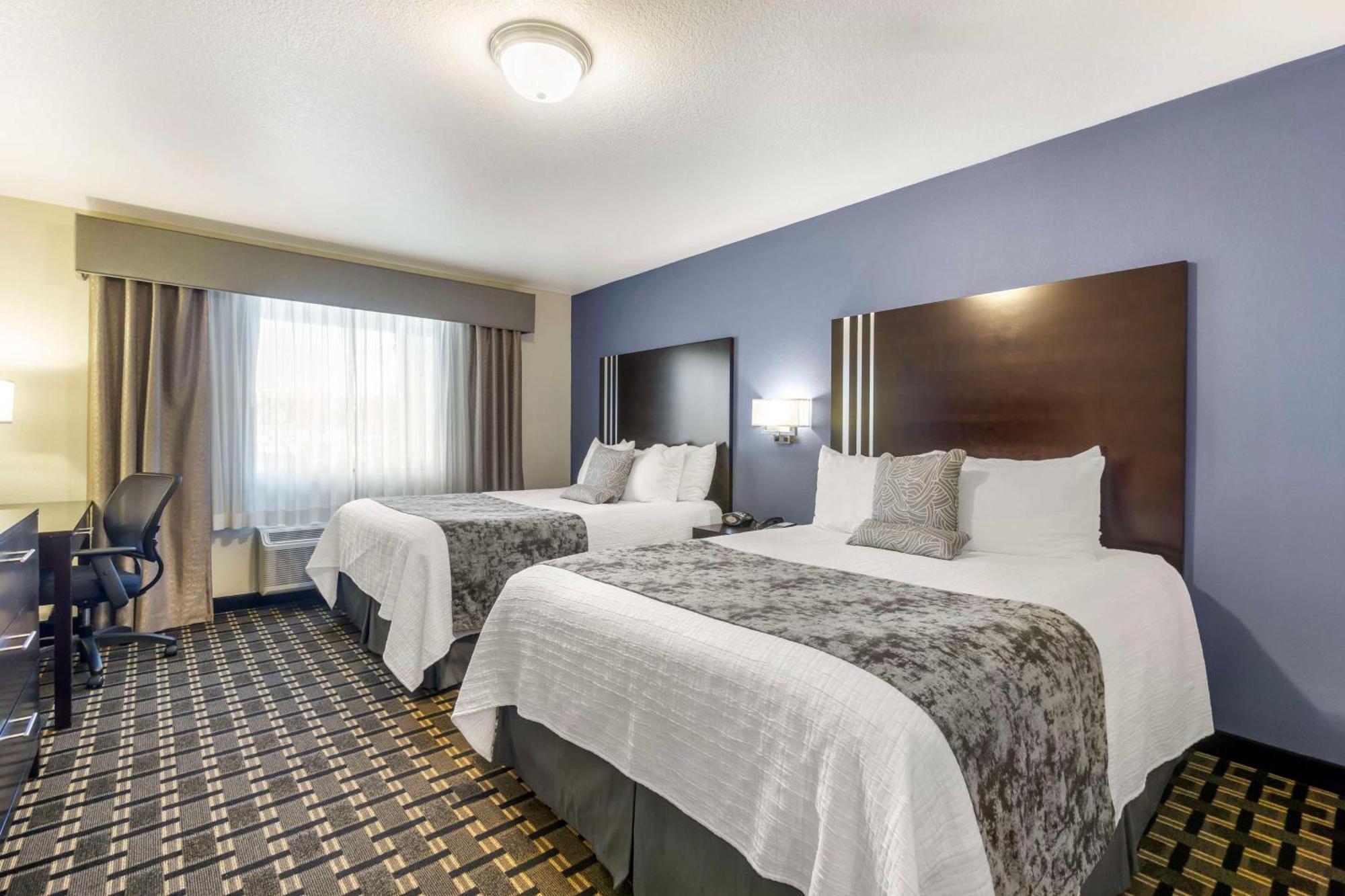 Queen Room Two Queen Beds