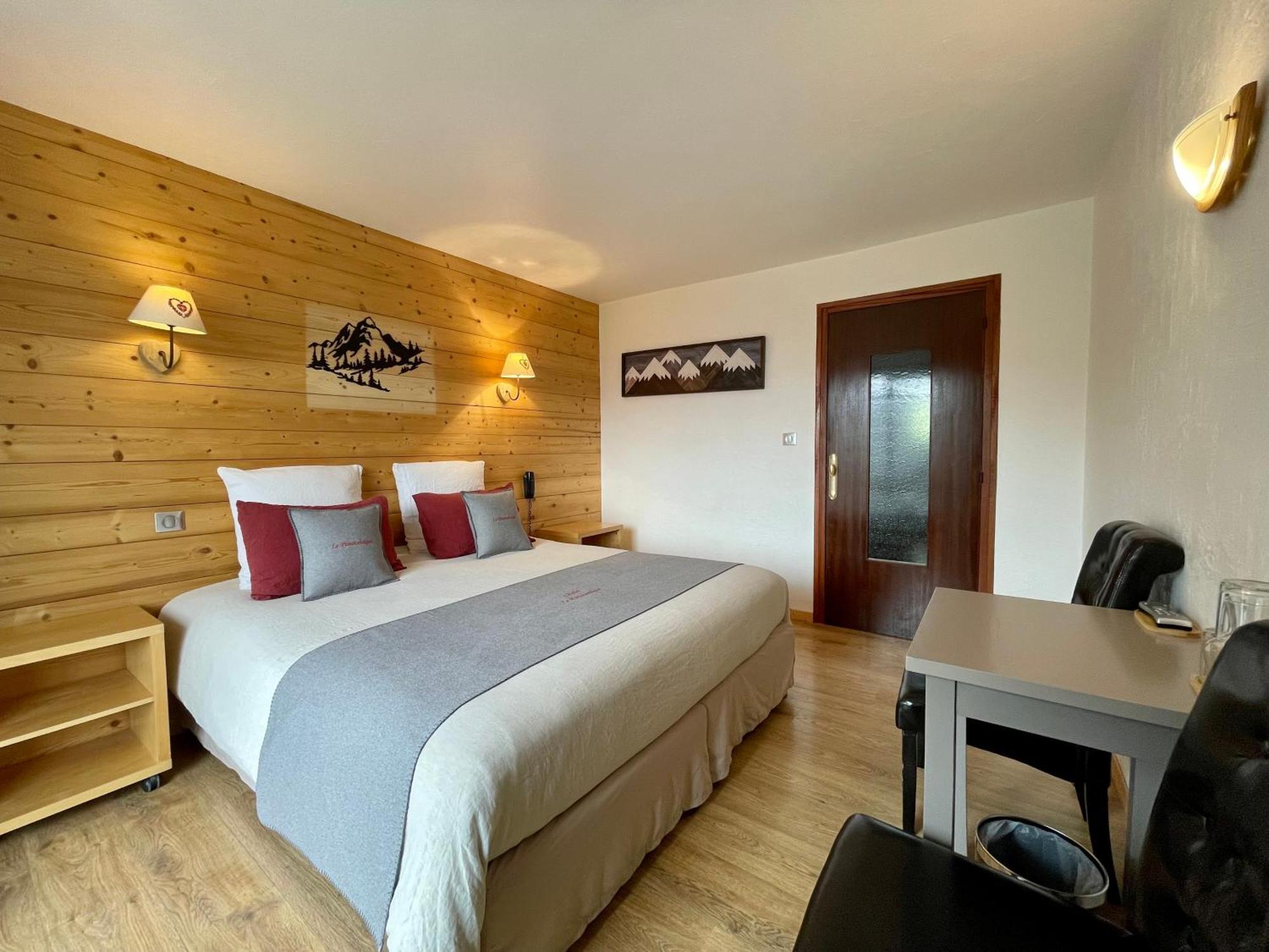 Deluxe Double Room Balcony