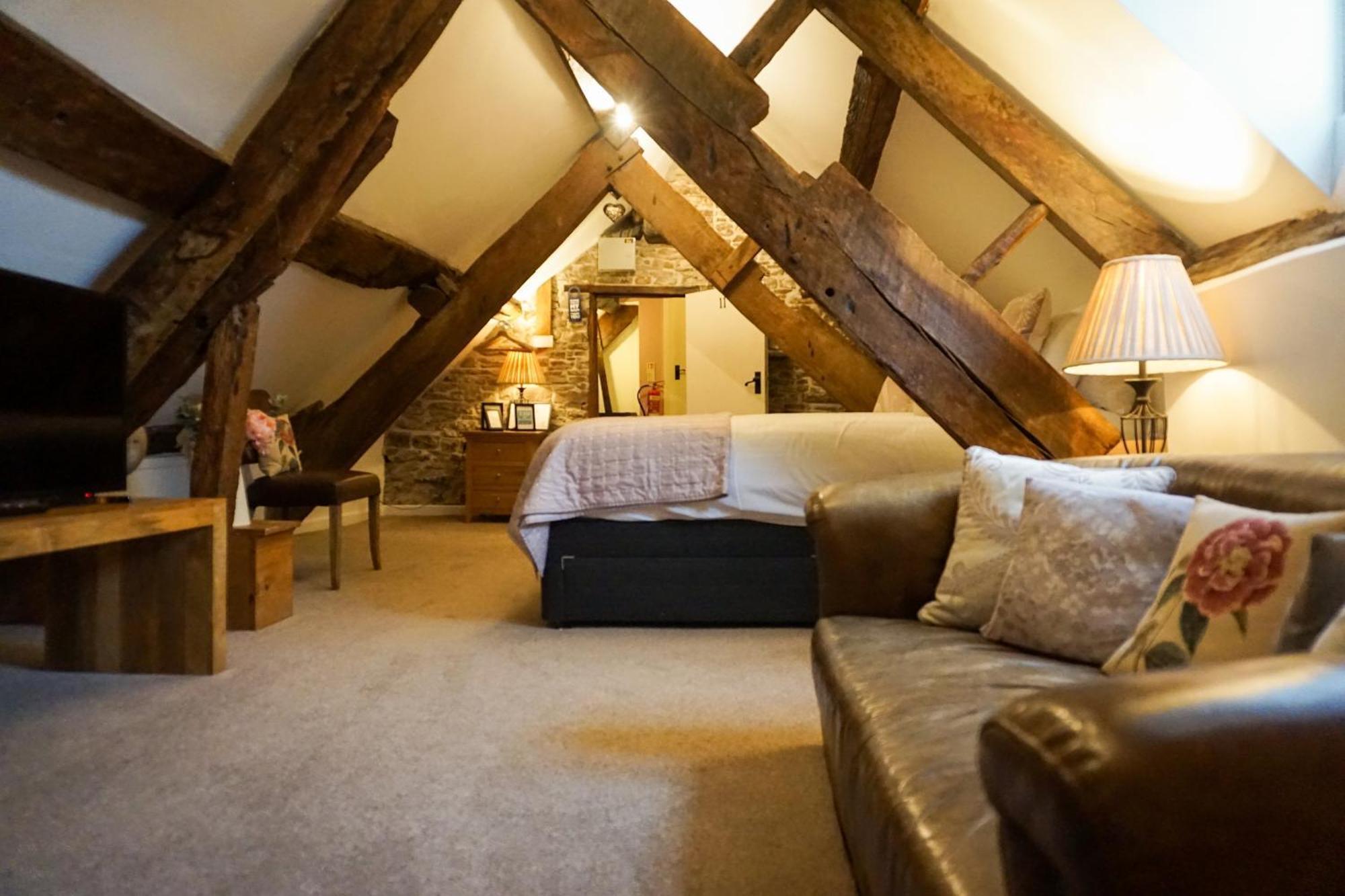 Superior King Room