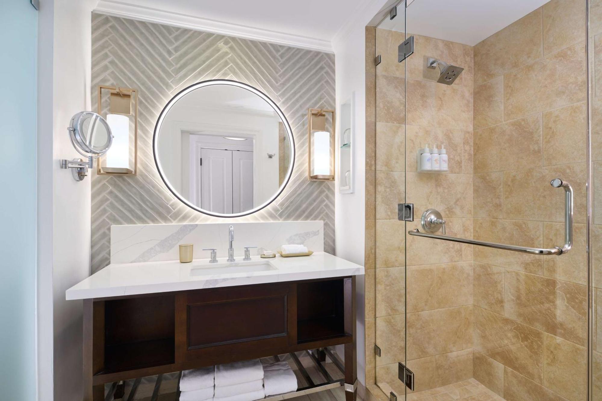 Atlas Peak Two-Story Suite