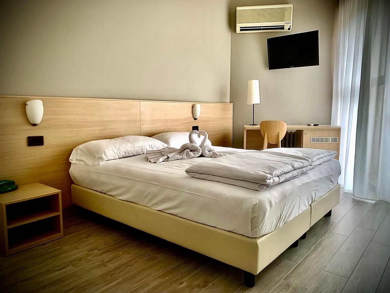 Double or Twin Room,1589567898:JPEG