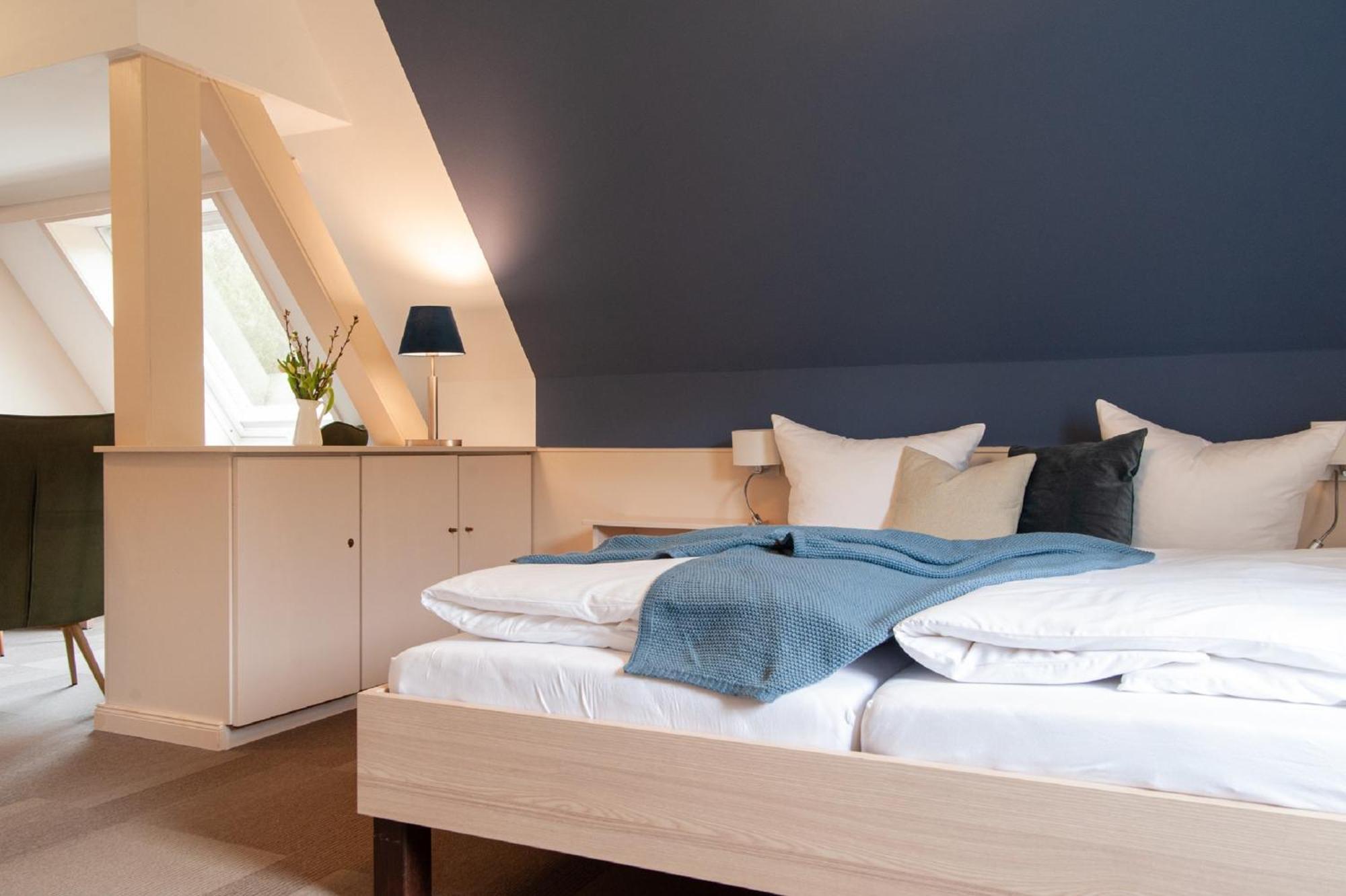 Double Room Private Bathroom
