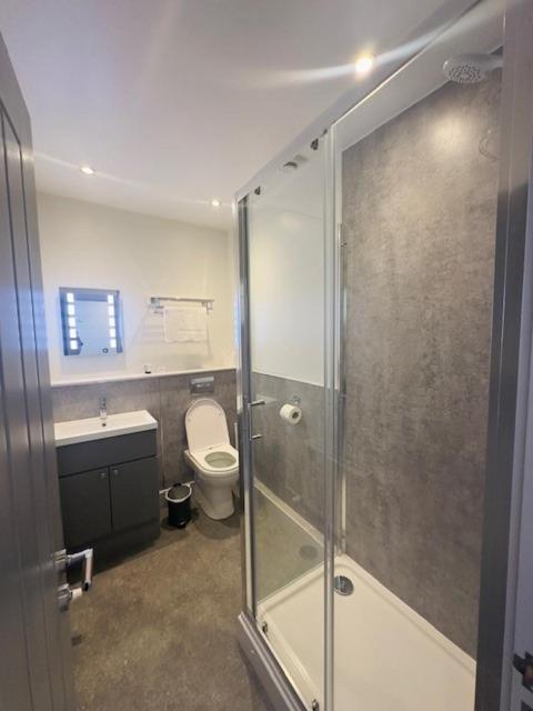 Twin Room with Bathroom
