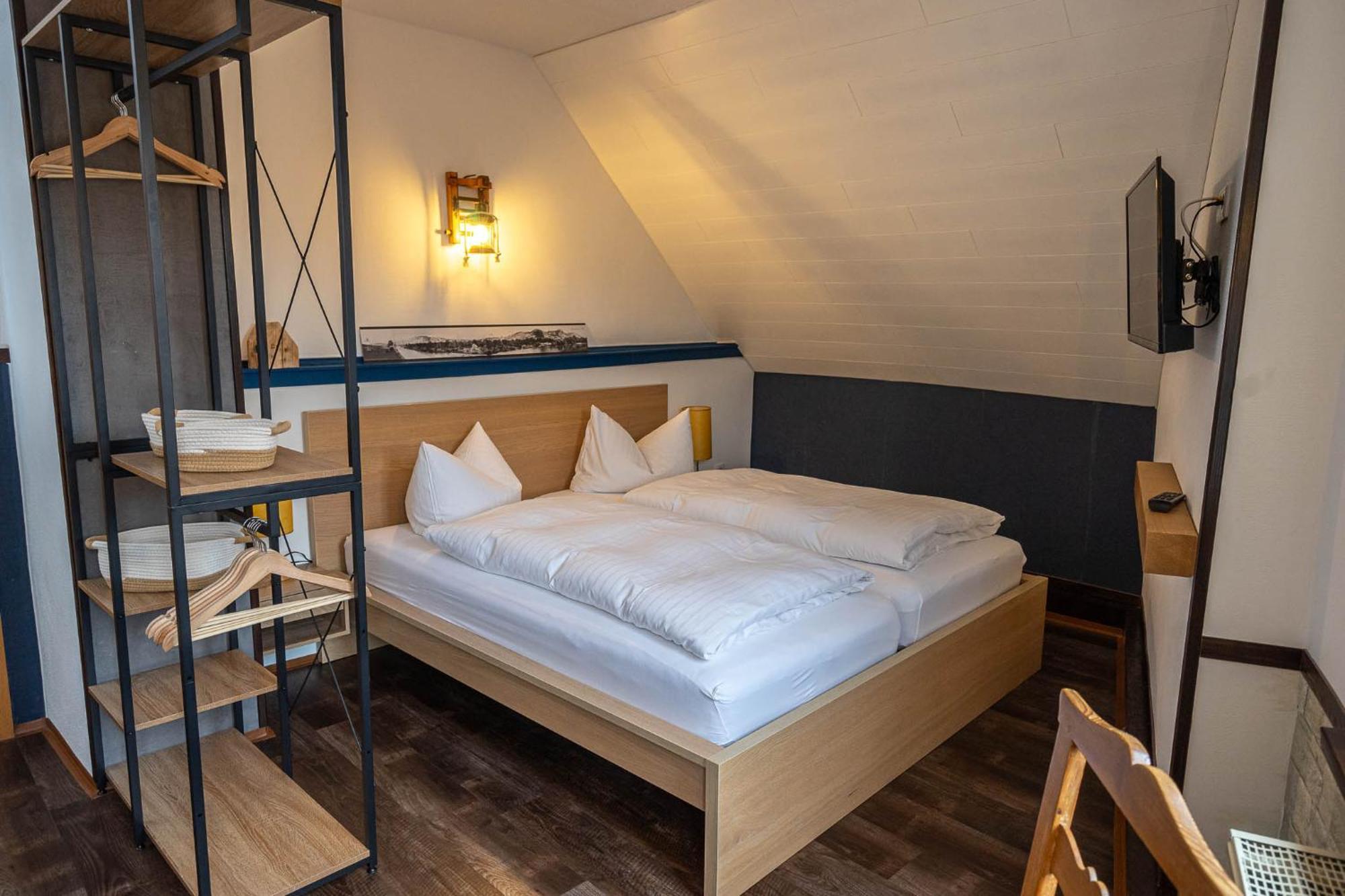 Double Room Extra Bed,1586323029:JPEG