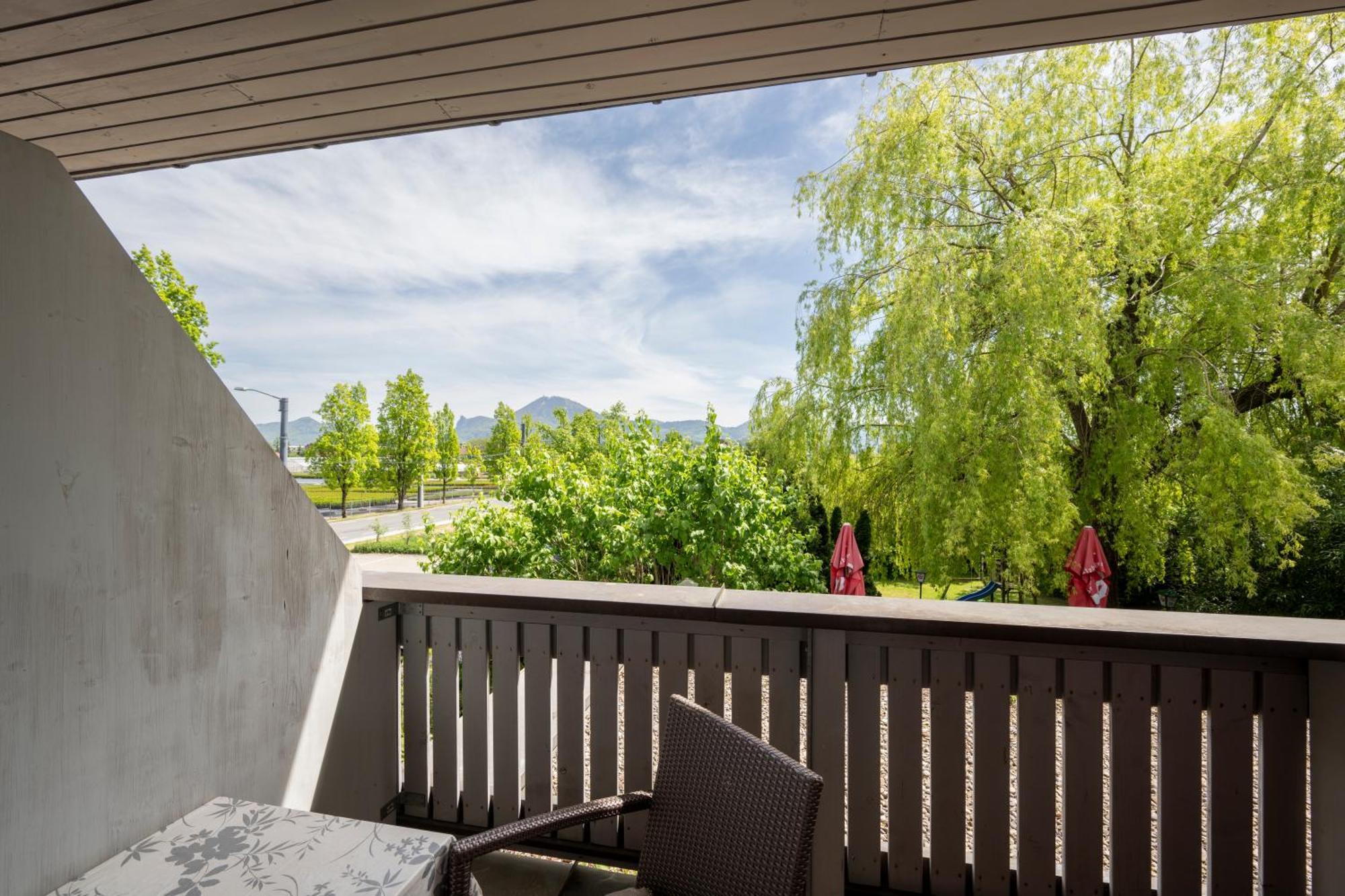 Doppelzimmer mit Balkon