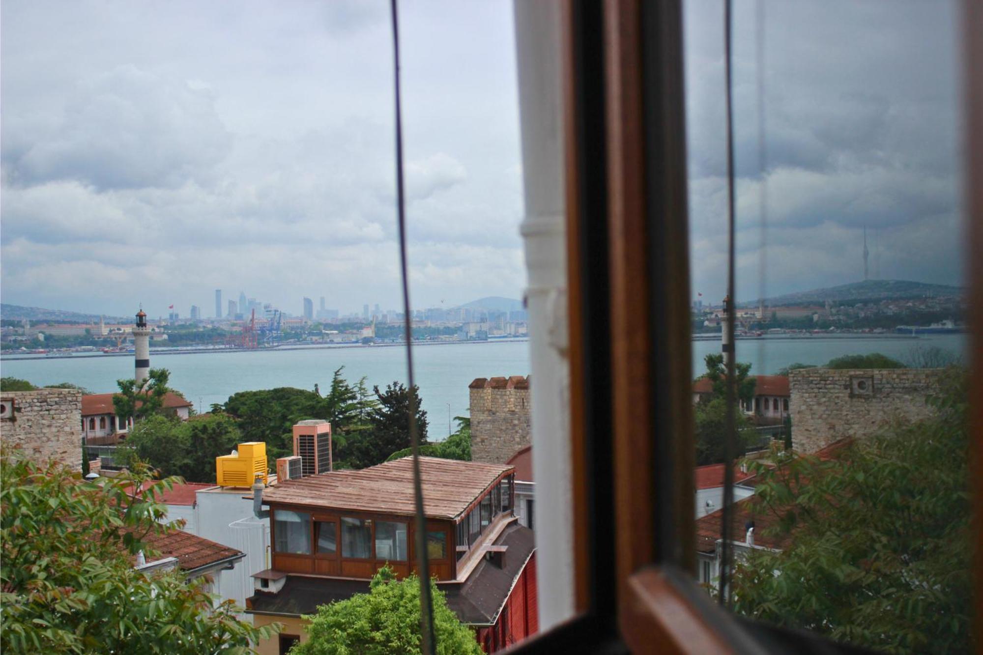 Deluxe Suite Sea View