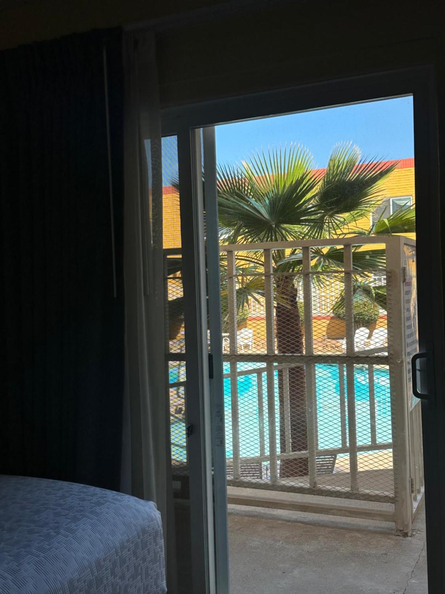 King Room Pool View